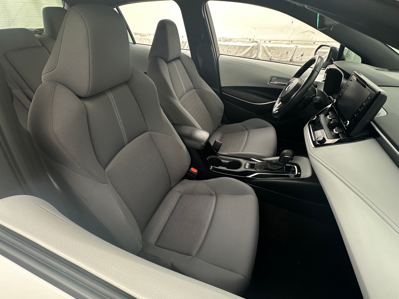 Thumbnail: 2022 Toyota Corolla - 2