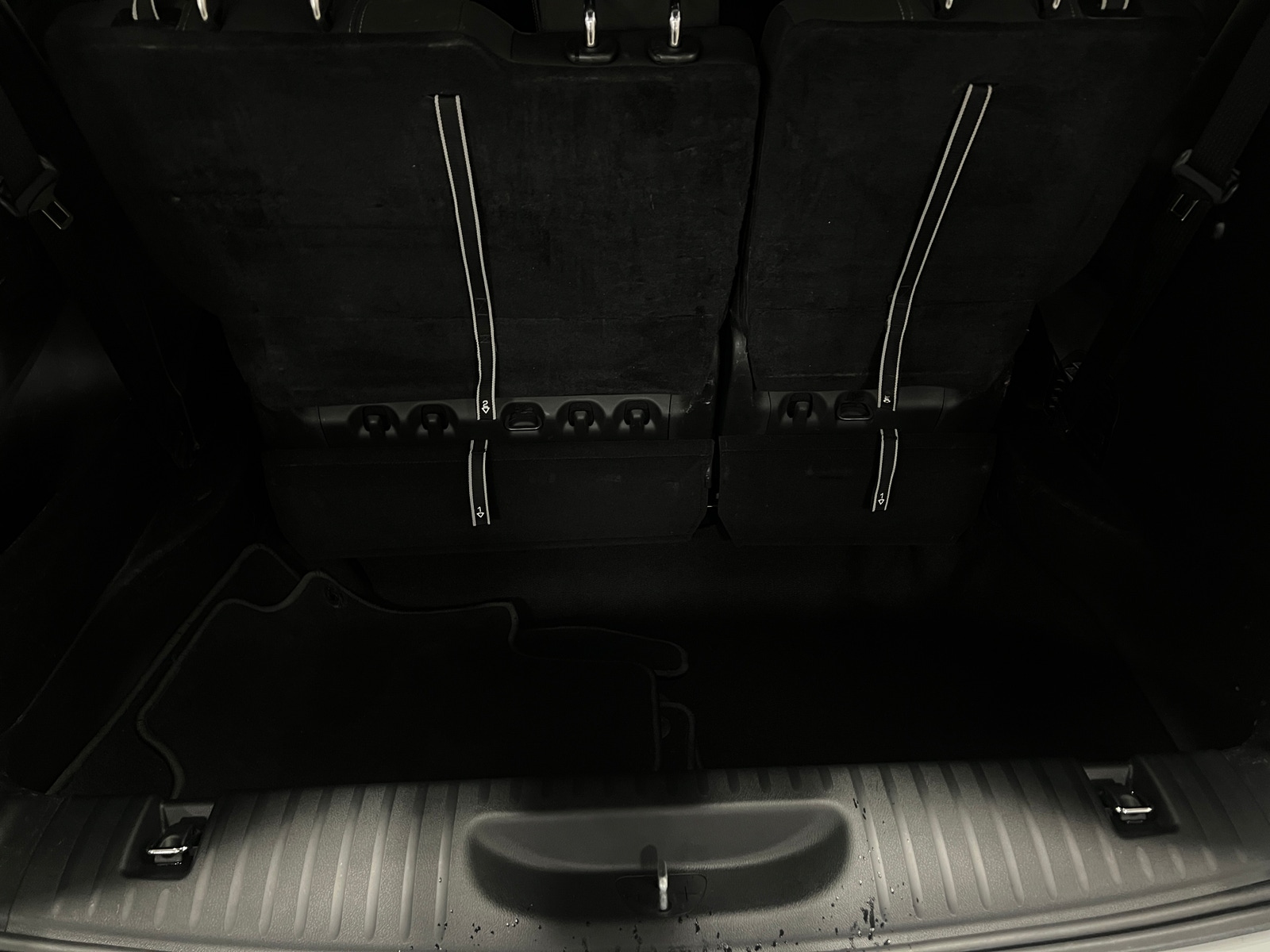 Thumbnail: 2023 Chrysler Pacifica - 7