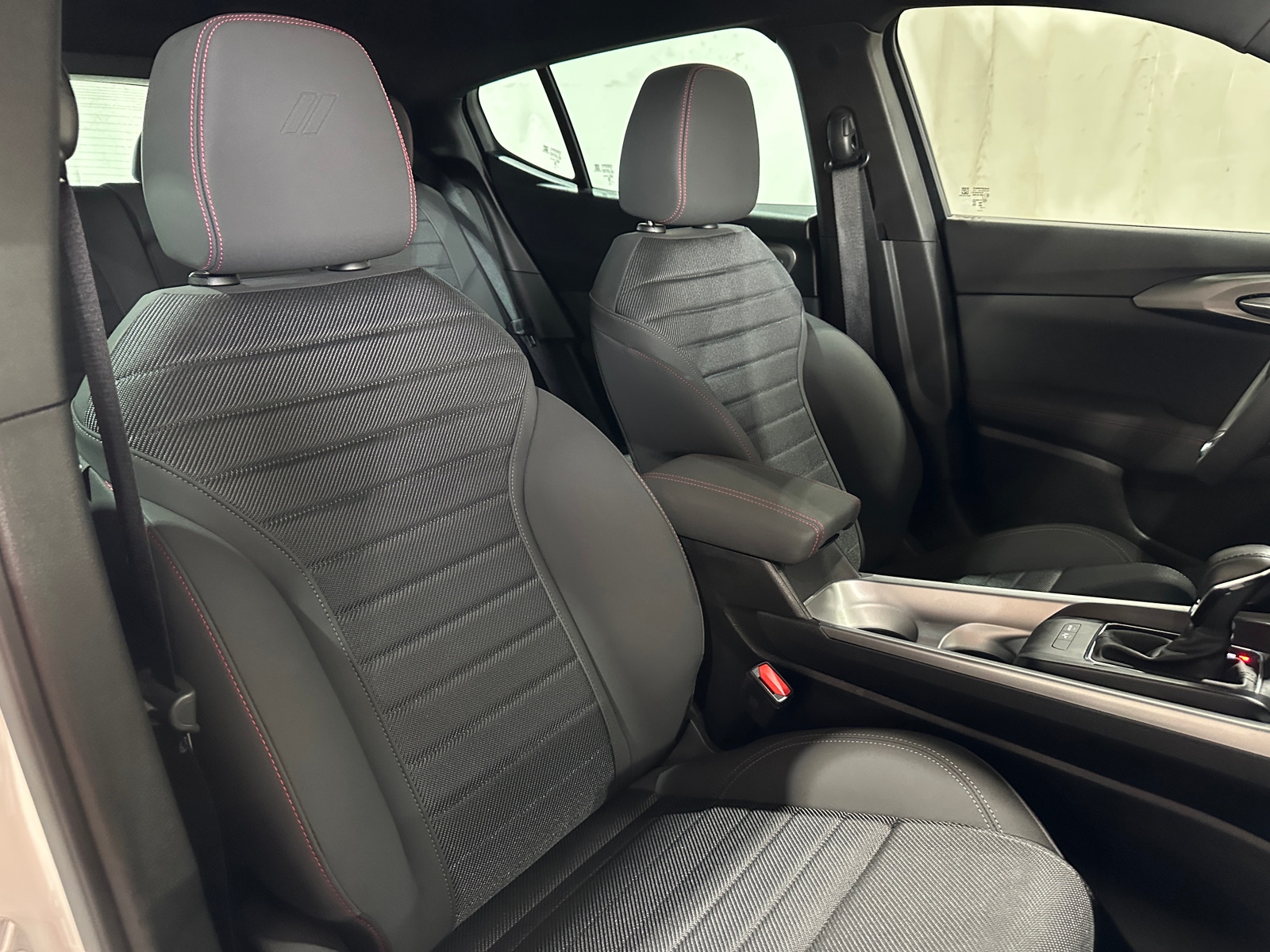 Thumbnail: 2024 Dodge Hornet - 2