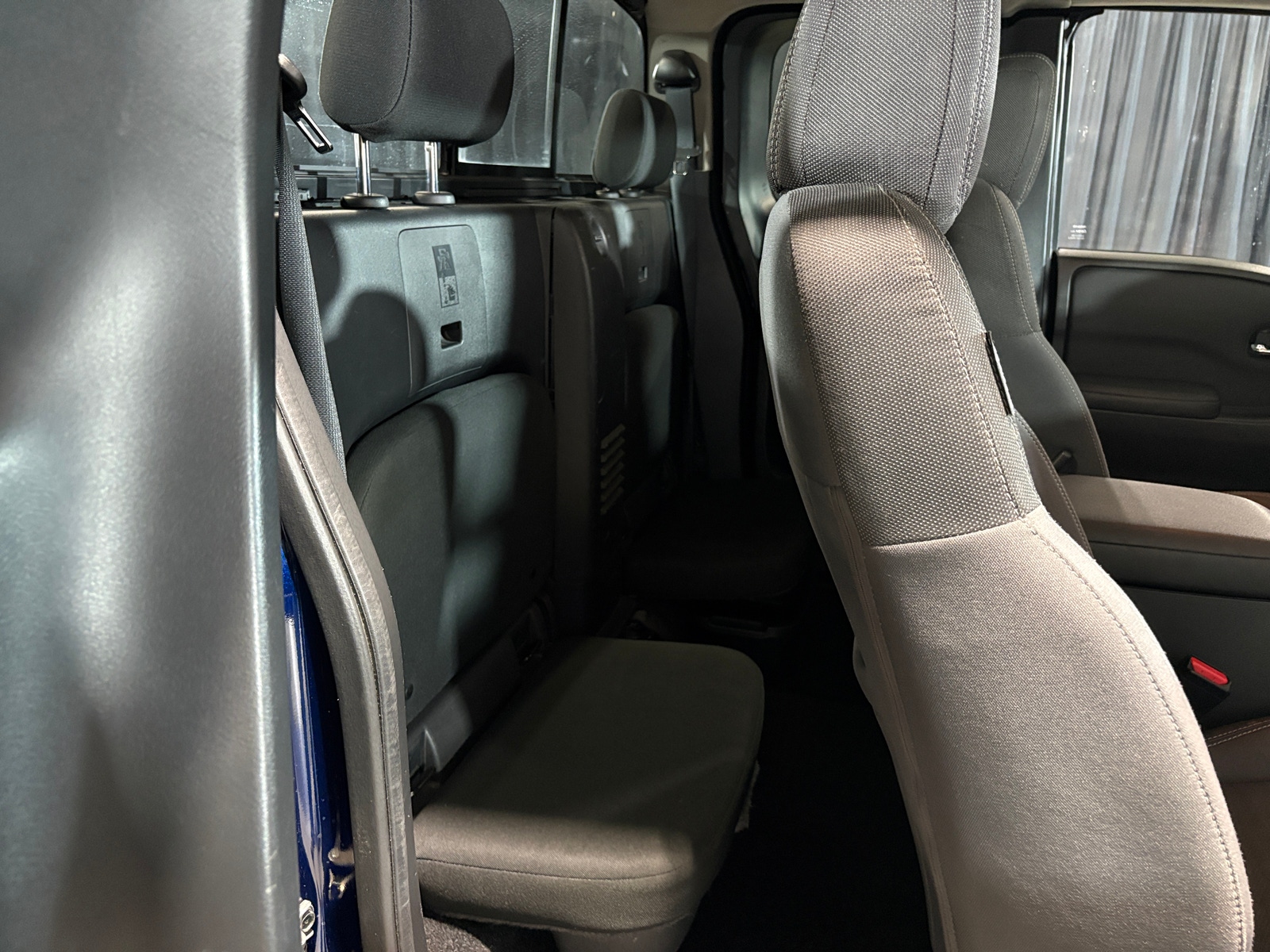 Thumbnail: 2022 Nissan Frontier - 6