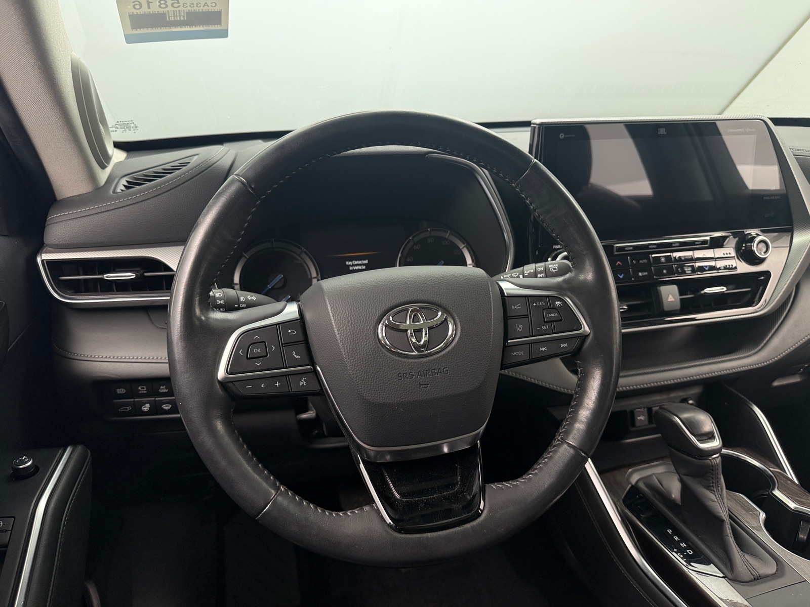 Thumbnail: 2020 Toyota Highlander - 4