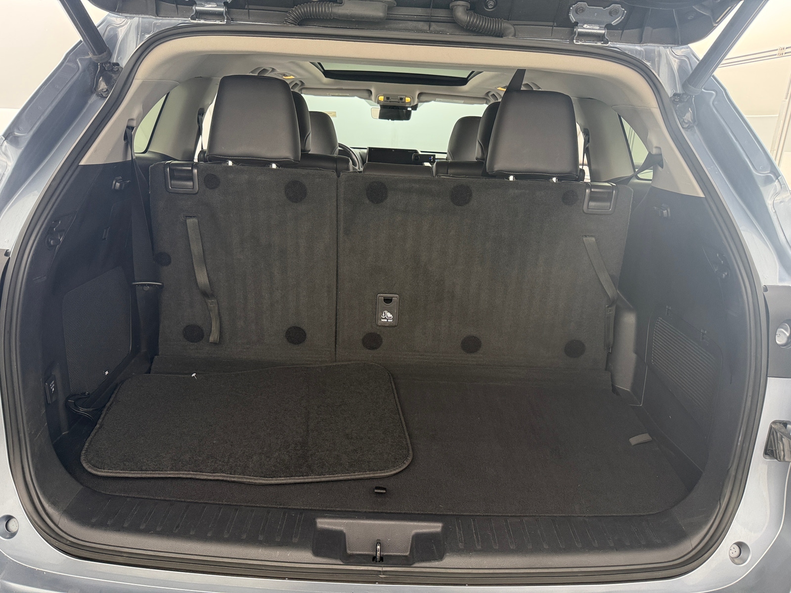 Thumbnail: 2020 Toyota Highlander - 6