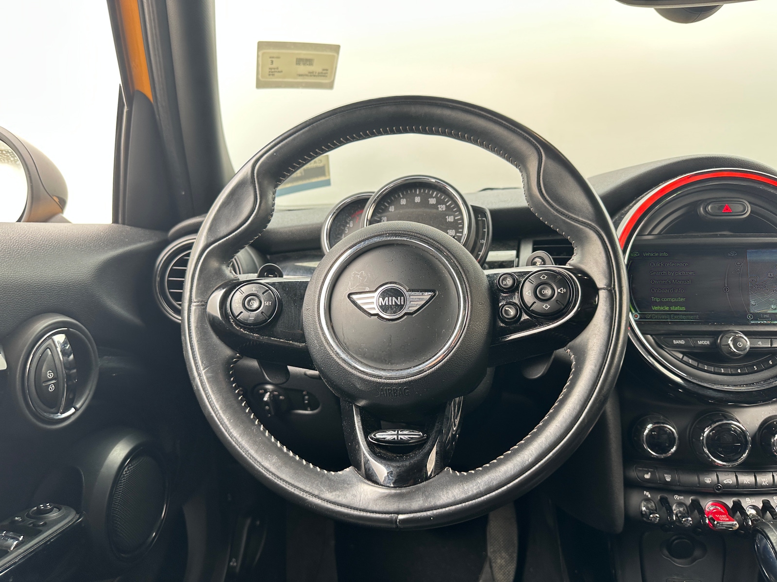 Thumbnail: 2018 MINI Cooper Hardtop - 4