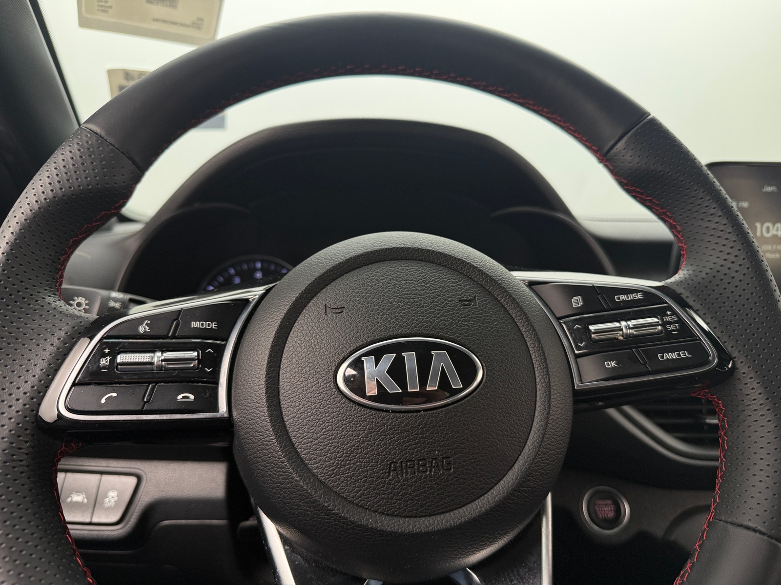 Thumbnail: 2021 Kia Forte - 4