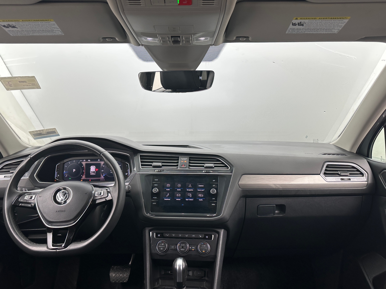 Thumbnail: 2020 Volkswagen Tiguan - 2