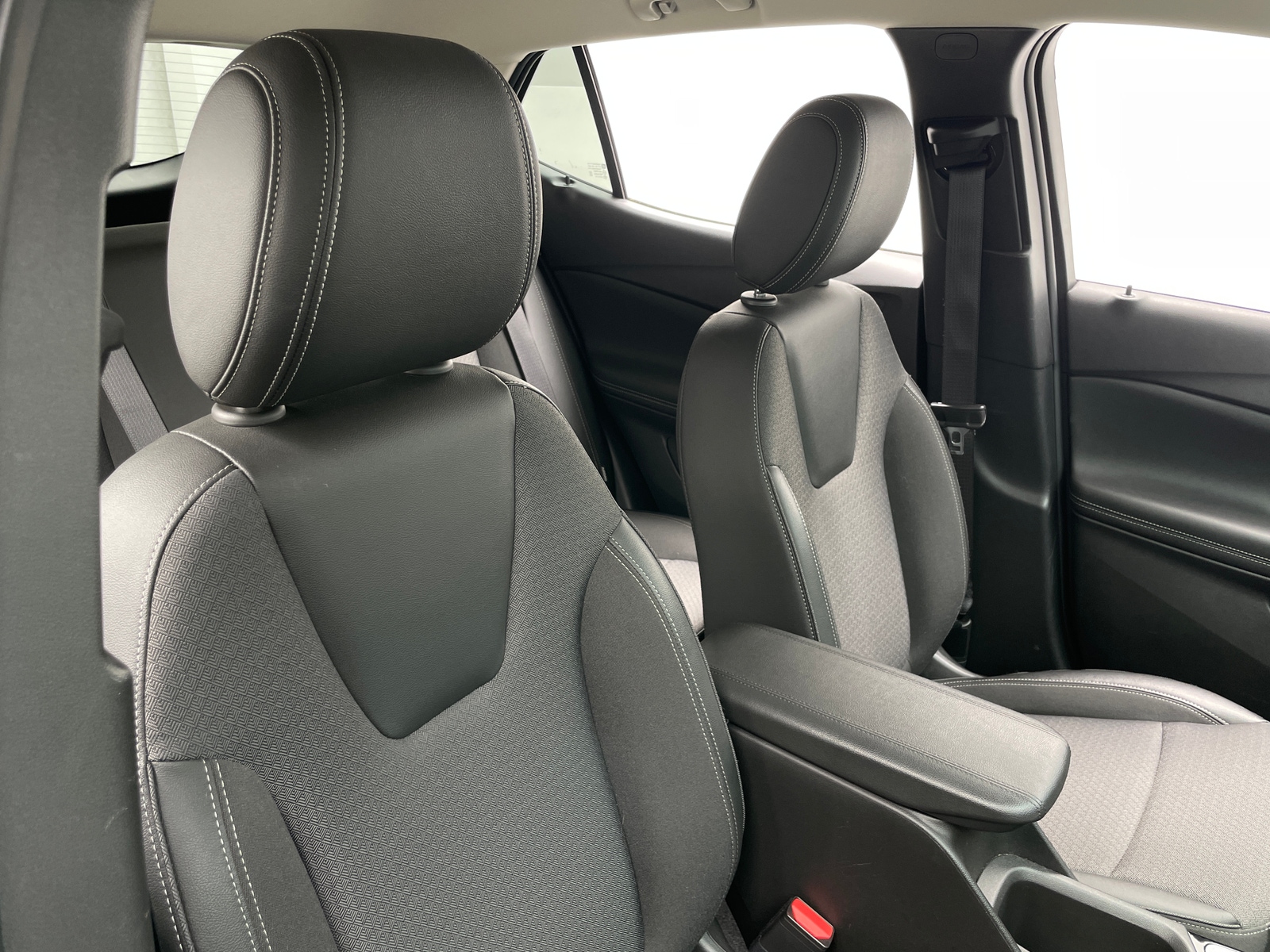 Thumbnail: 2025 Buick Encore GX - 2