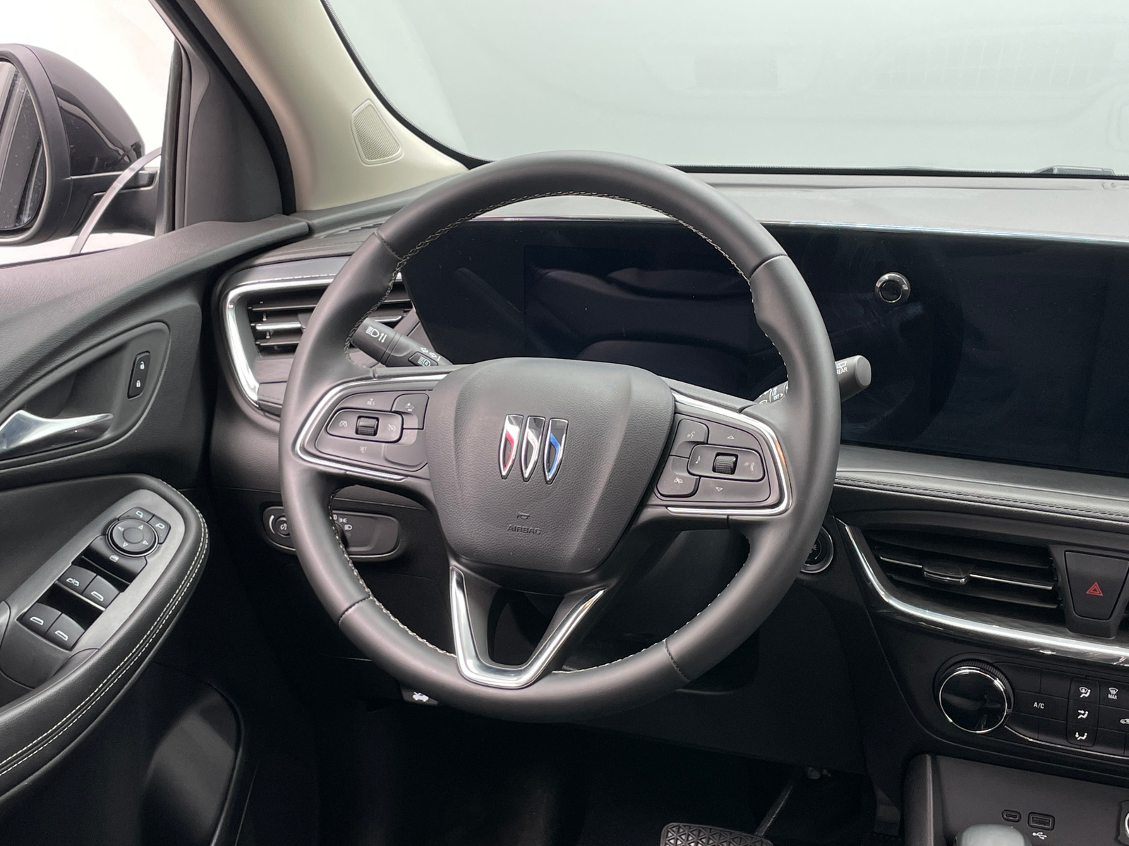 Thumbnail: 2025 Buick Encore GX - 5