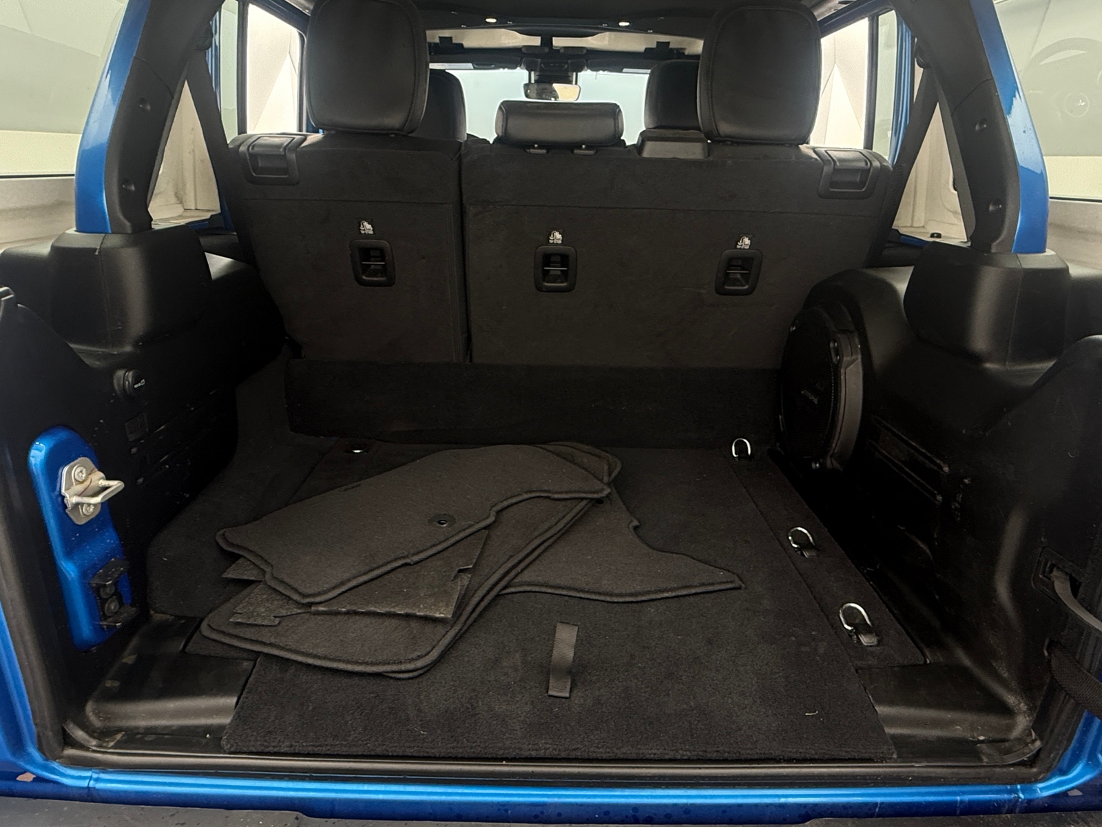 Thumbnail: 2024 Jeep Wrangler - 7