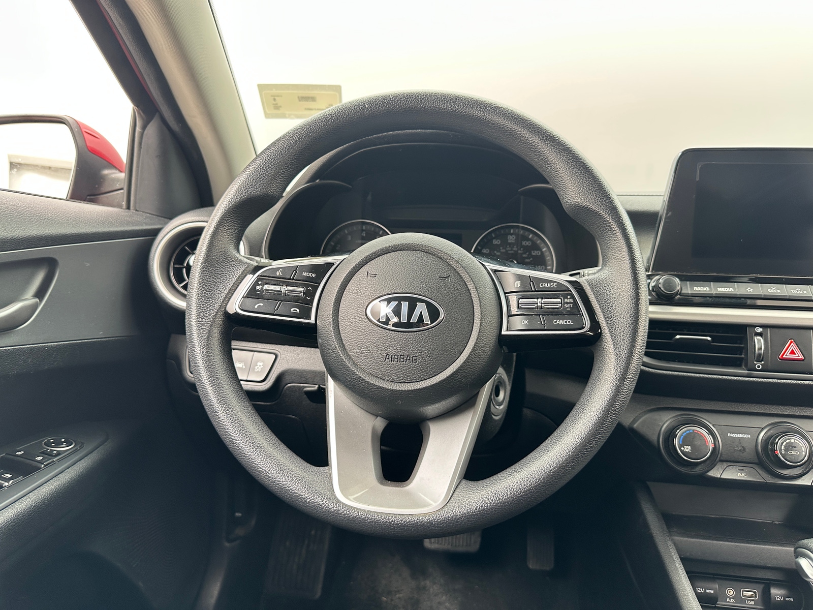 Thumbnail: 2020 Kia Forte - 5