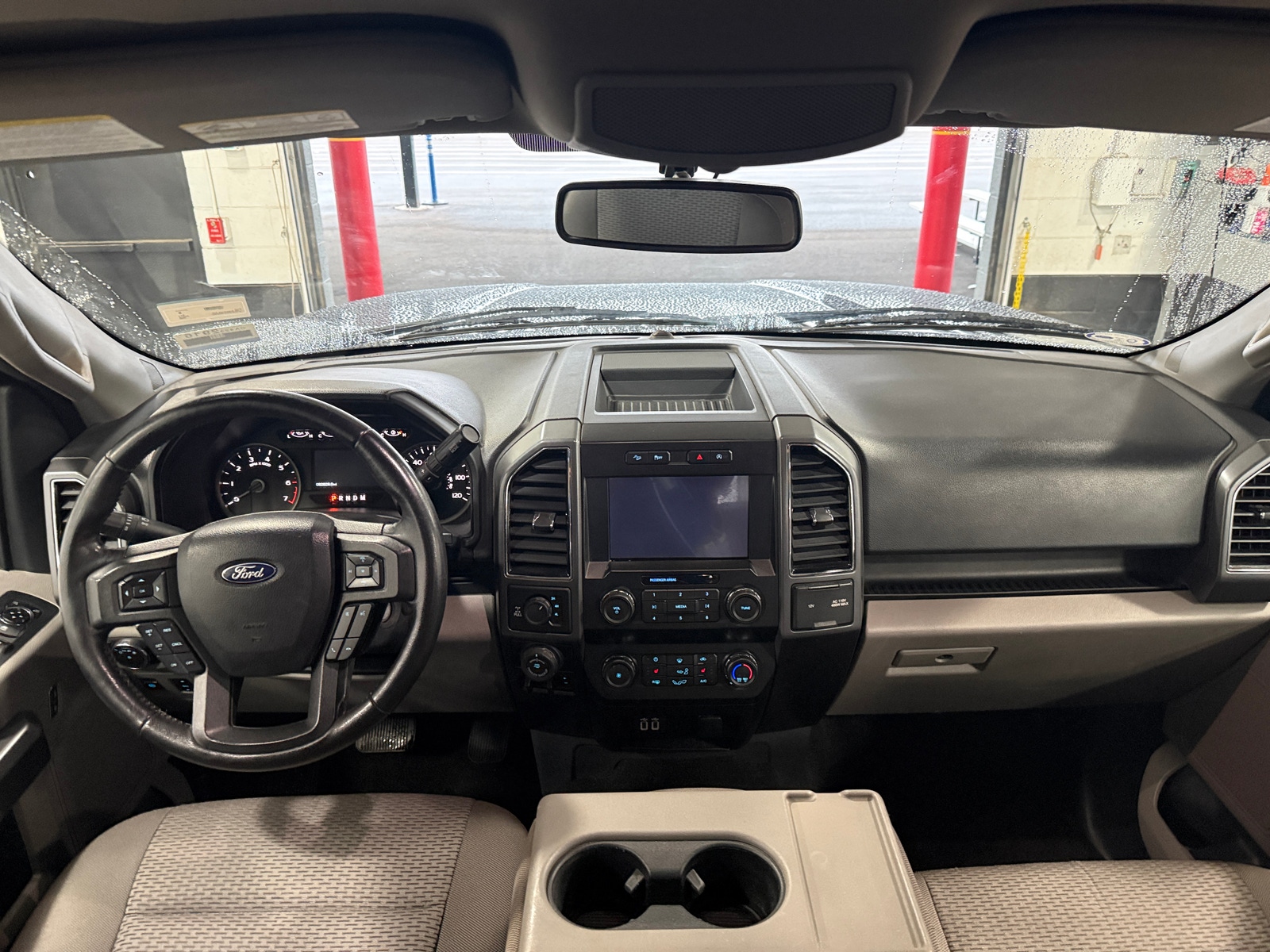 Thumbnail: 2020 Ford Econoline - 3