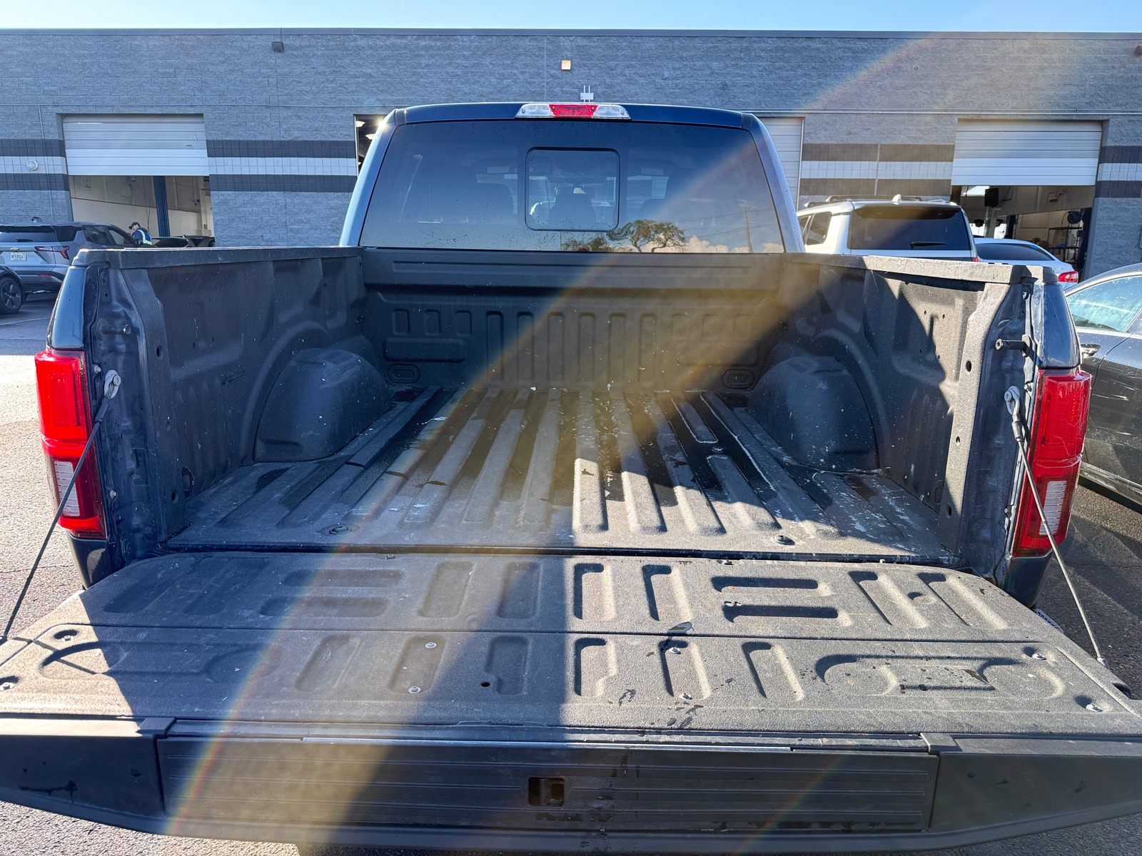 Thumbnail: 2020 Ford Econoline - 7