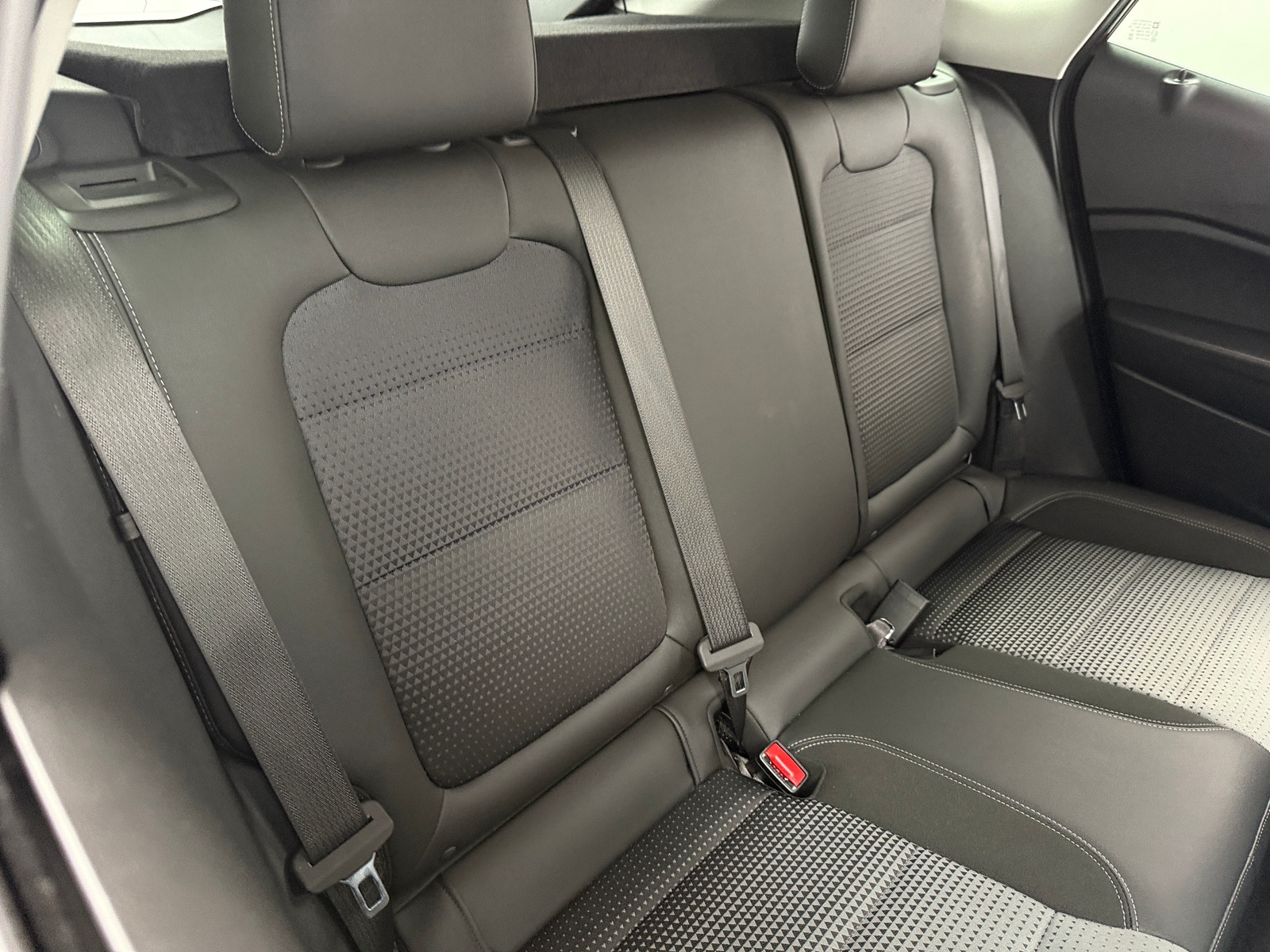 Thumbnail: 2025 Chevrolet Trax - 6