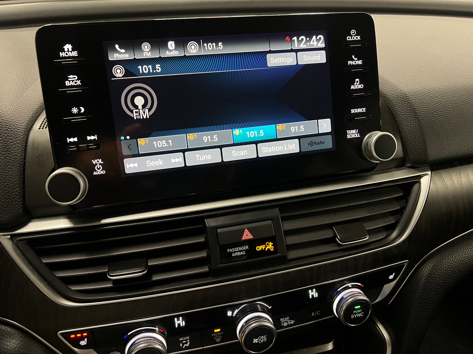 Thumbnail: 2020 Honda Accord - 4