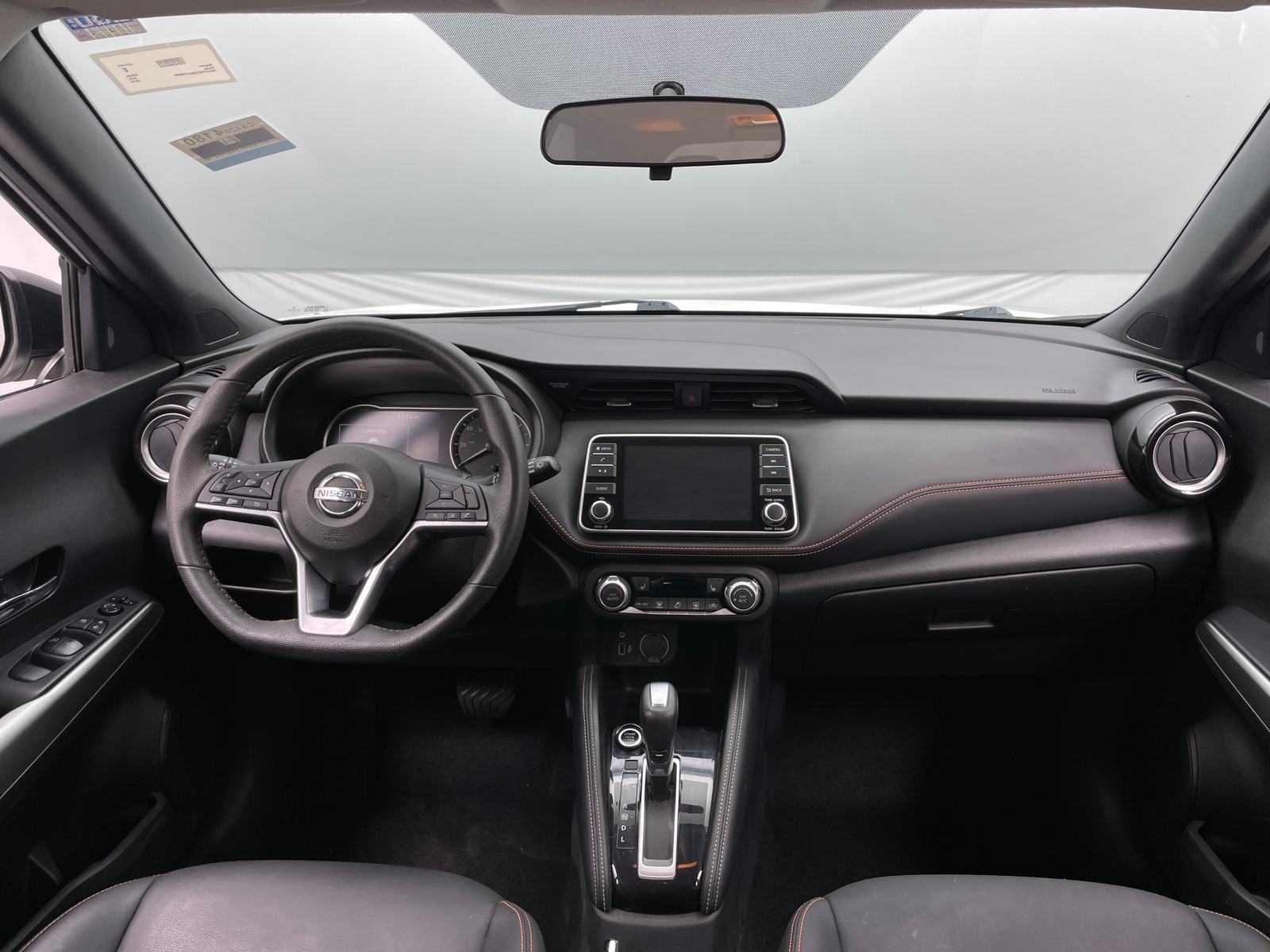 Thumbnail: 2019 Nissan Kicks - 3