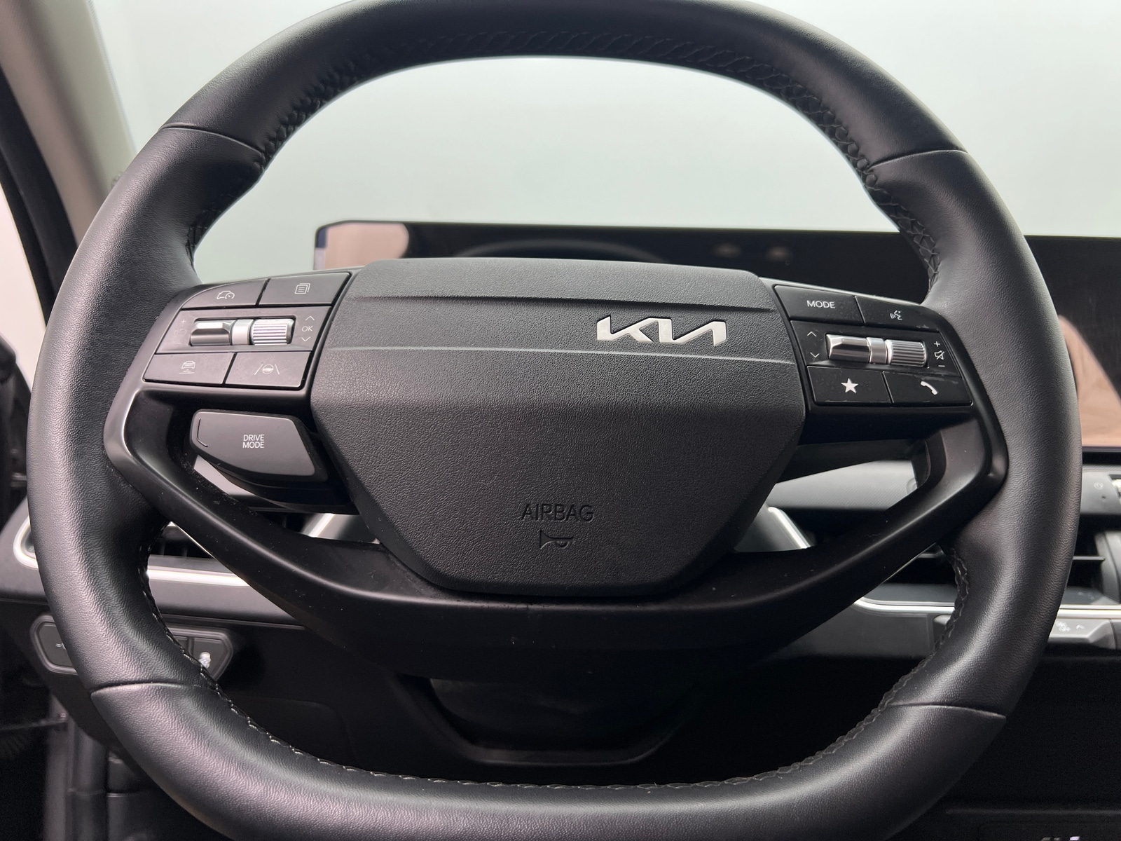 Thumbnail: 2025 Kia K4 - 5