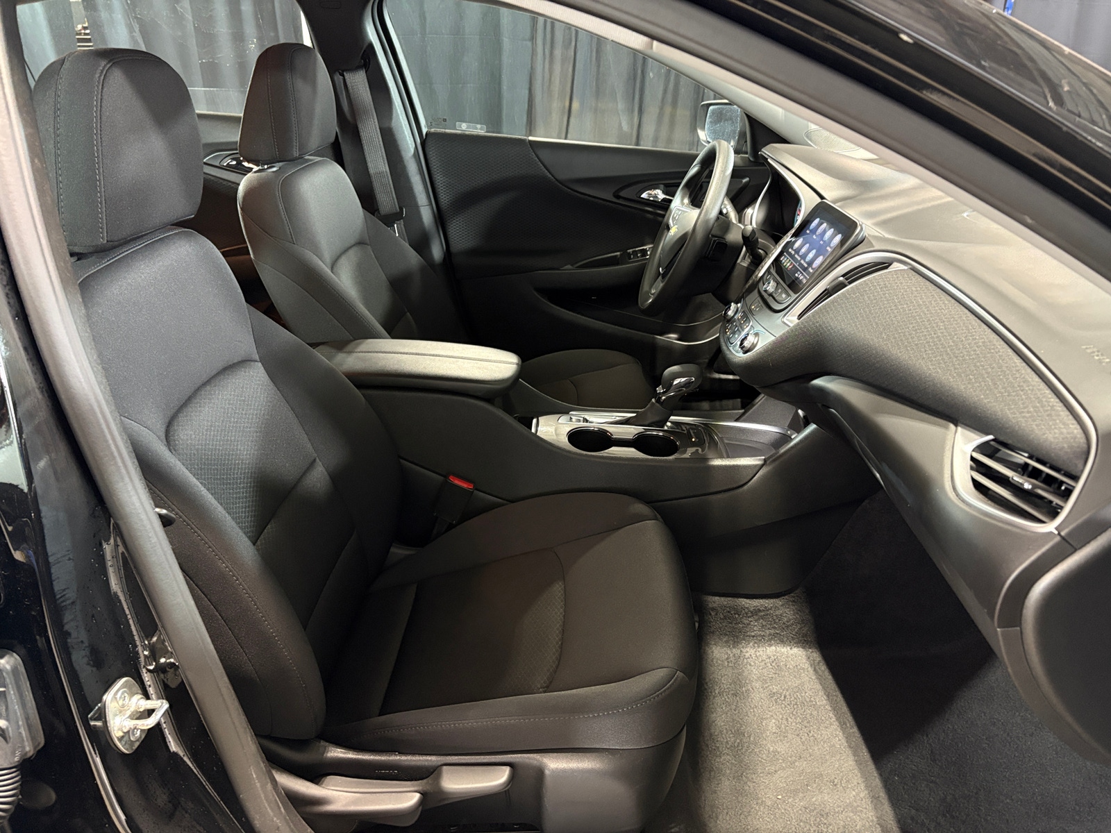 Thumbnail: 2024 Chevrolet Malibu - 2