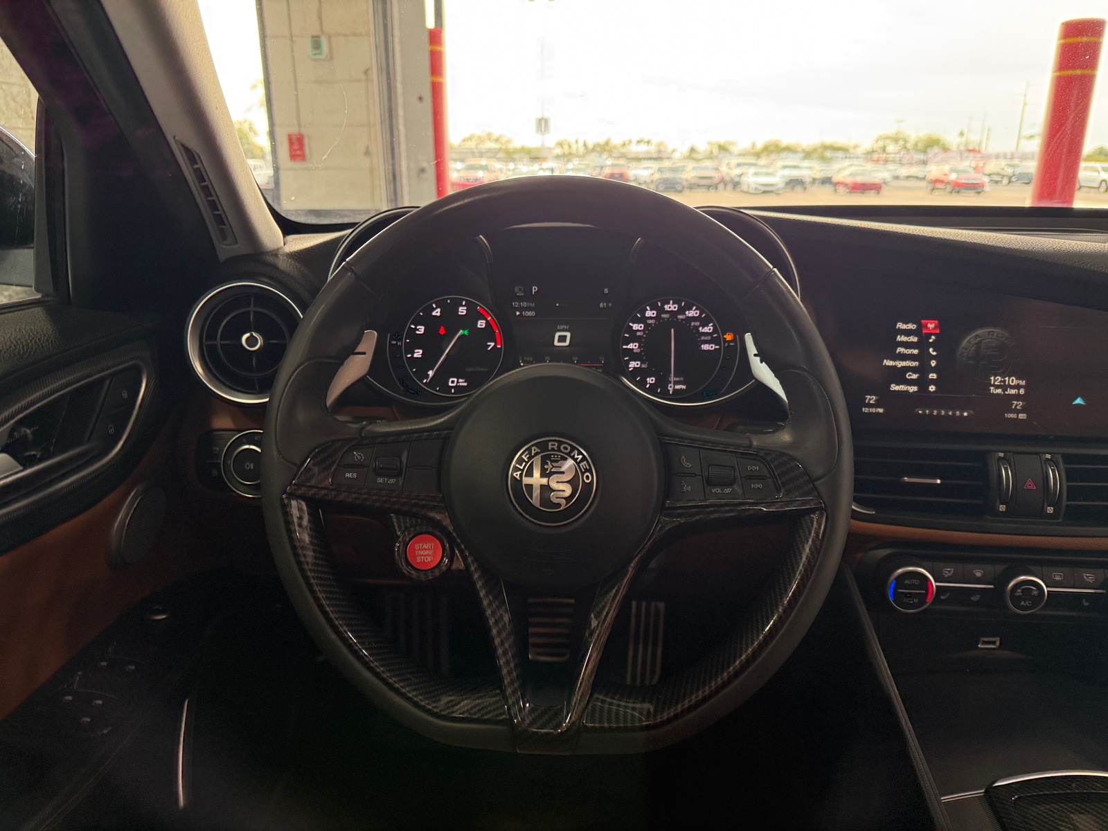 Thumbnail: 2018 Alfa Romeo Giulia - 4