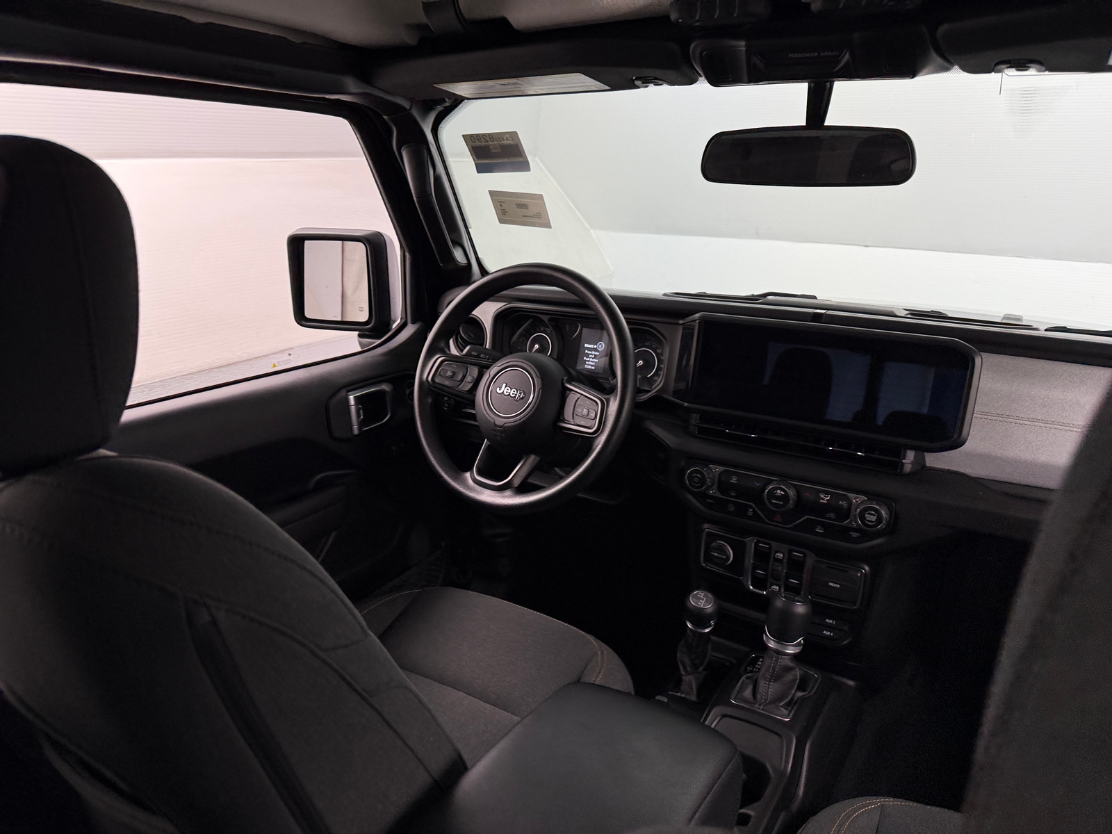 Thumbnail: 2025 Jeep Gladiator - 3