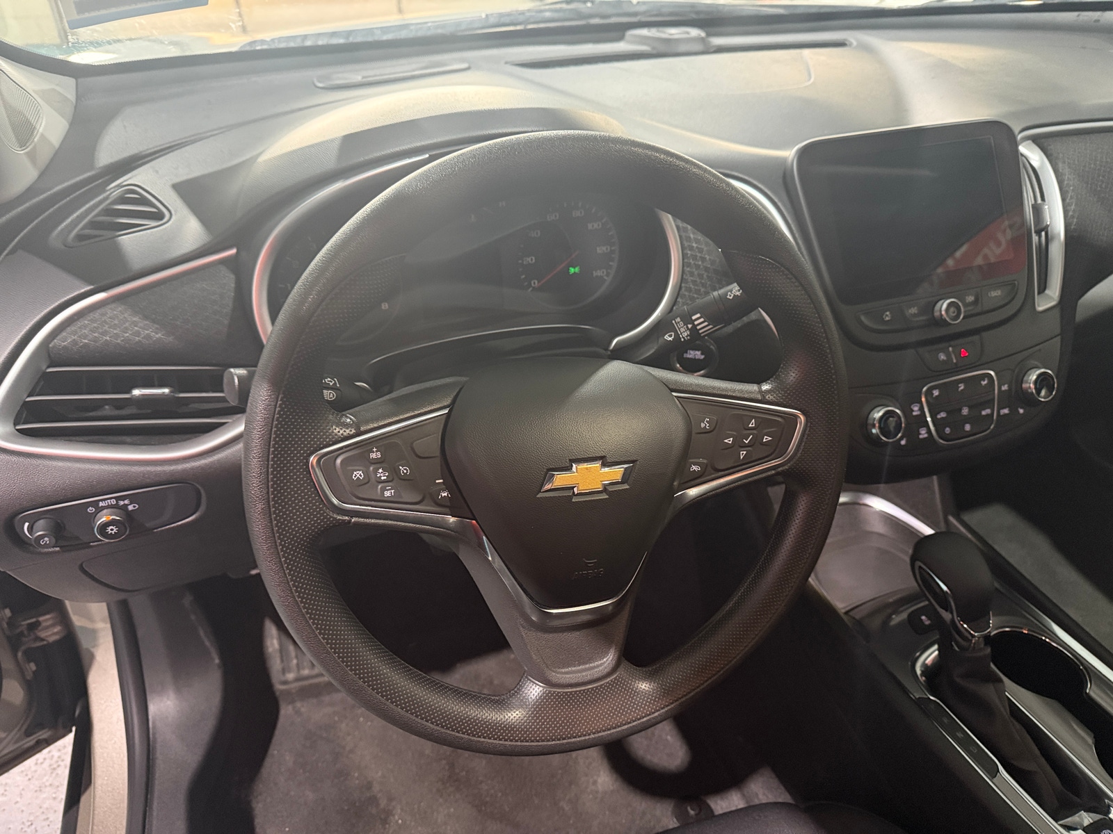 Thumbnail: 2024 Chevrolet Malibu - 5