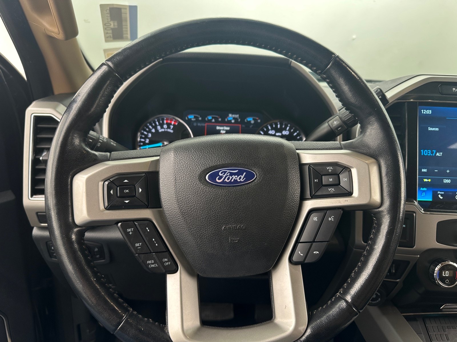 Thumbnail: 2022 Ford Econoline - 4