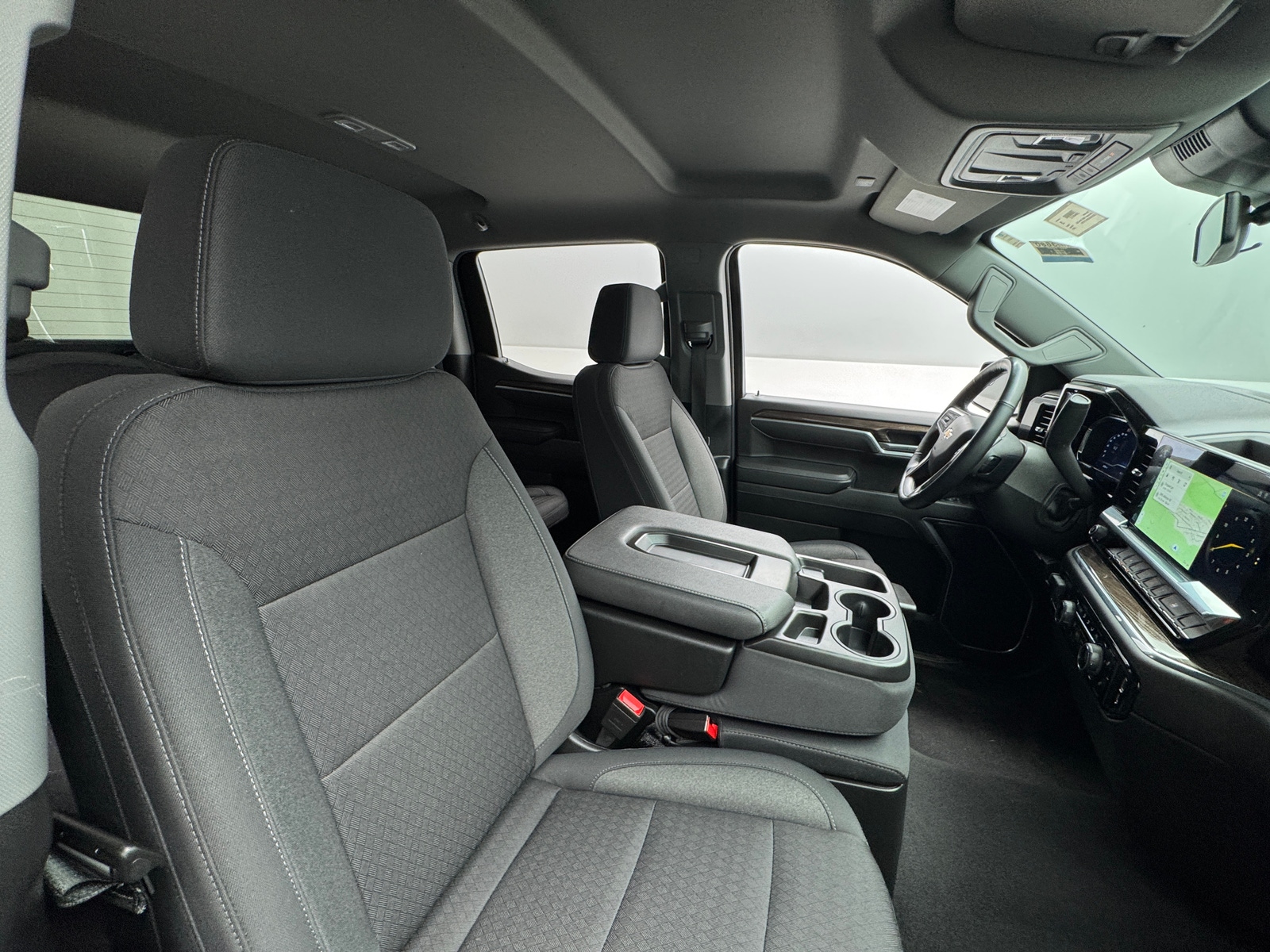 Thumbnail: 2025 Chevrolet Silverado 1500 - 2