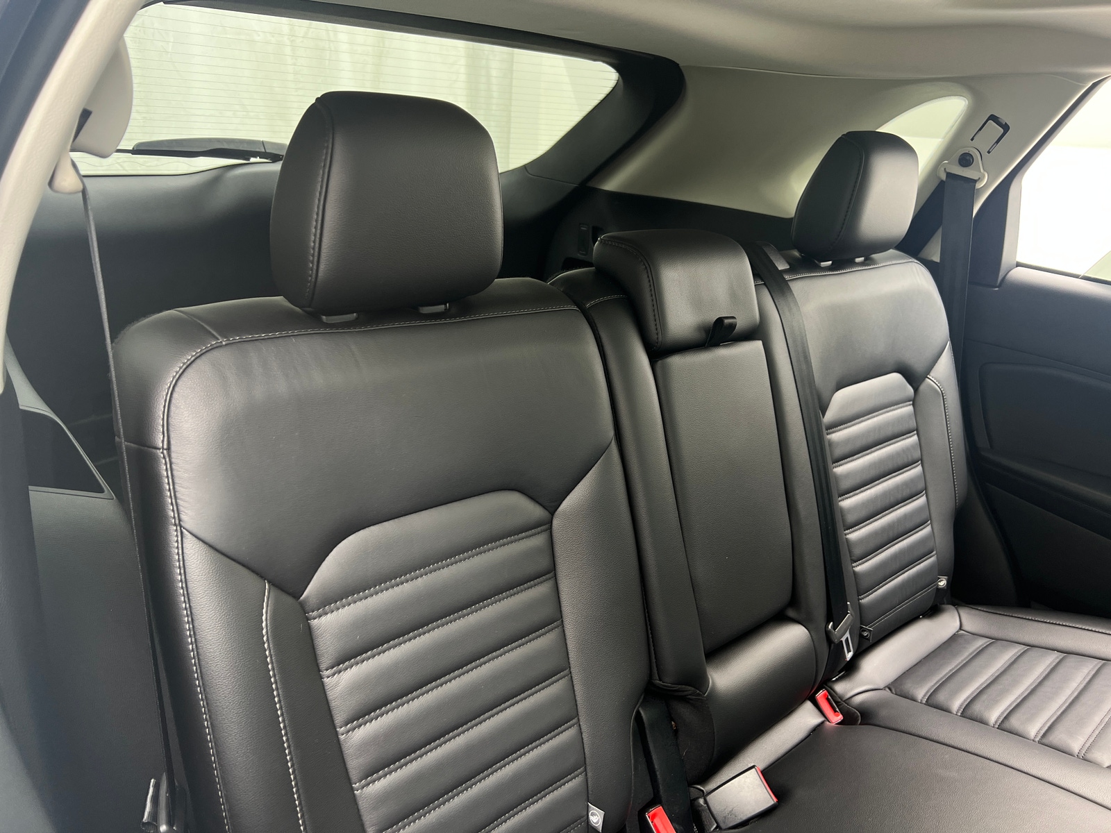 Thumbnail: 2016 Ford Edge - 6