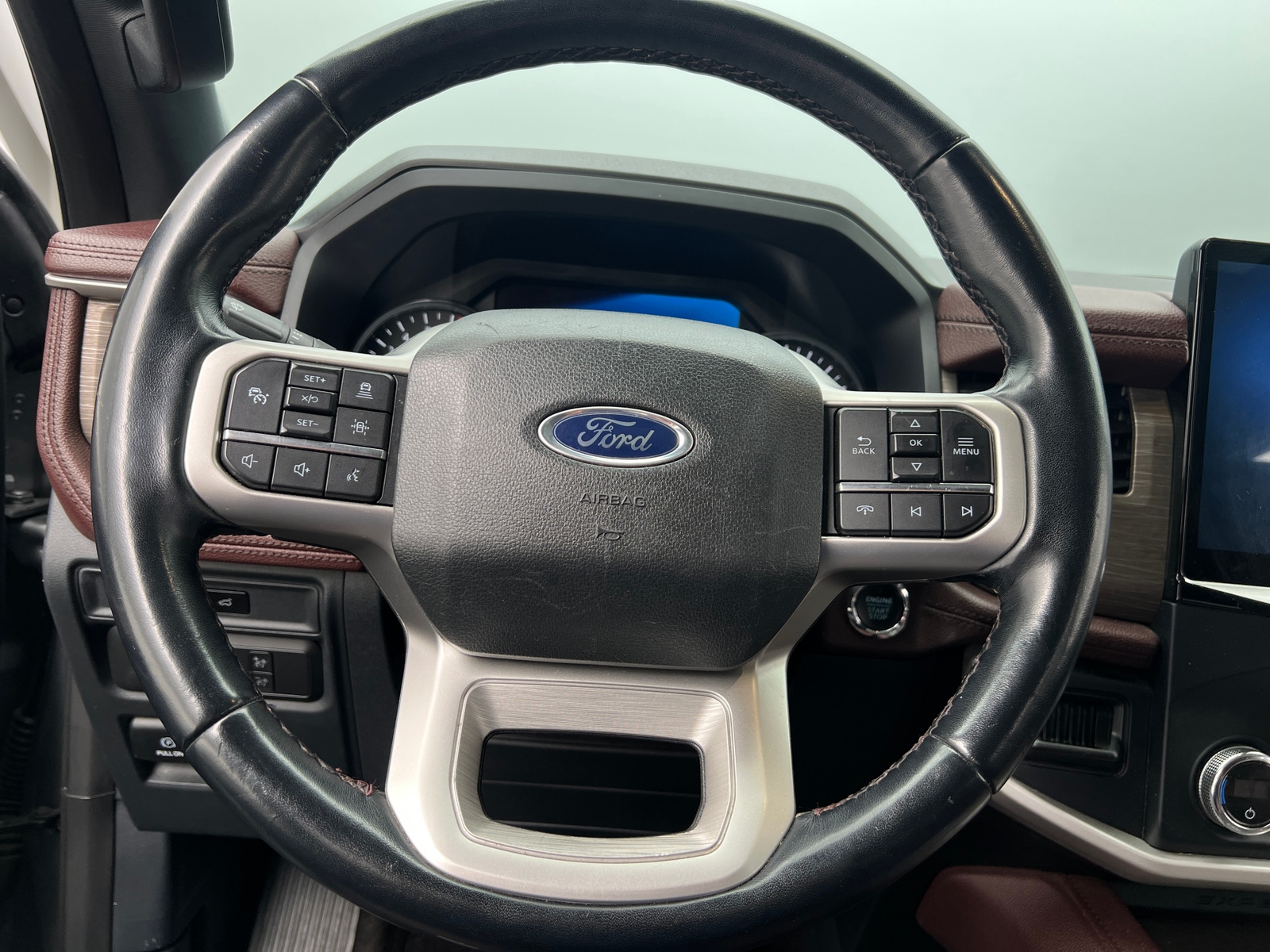 Thumbnail: 2023 Ford Expedition - 4