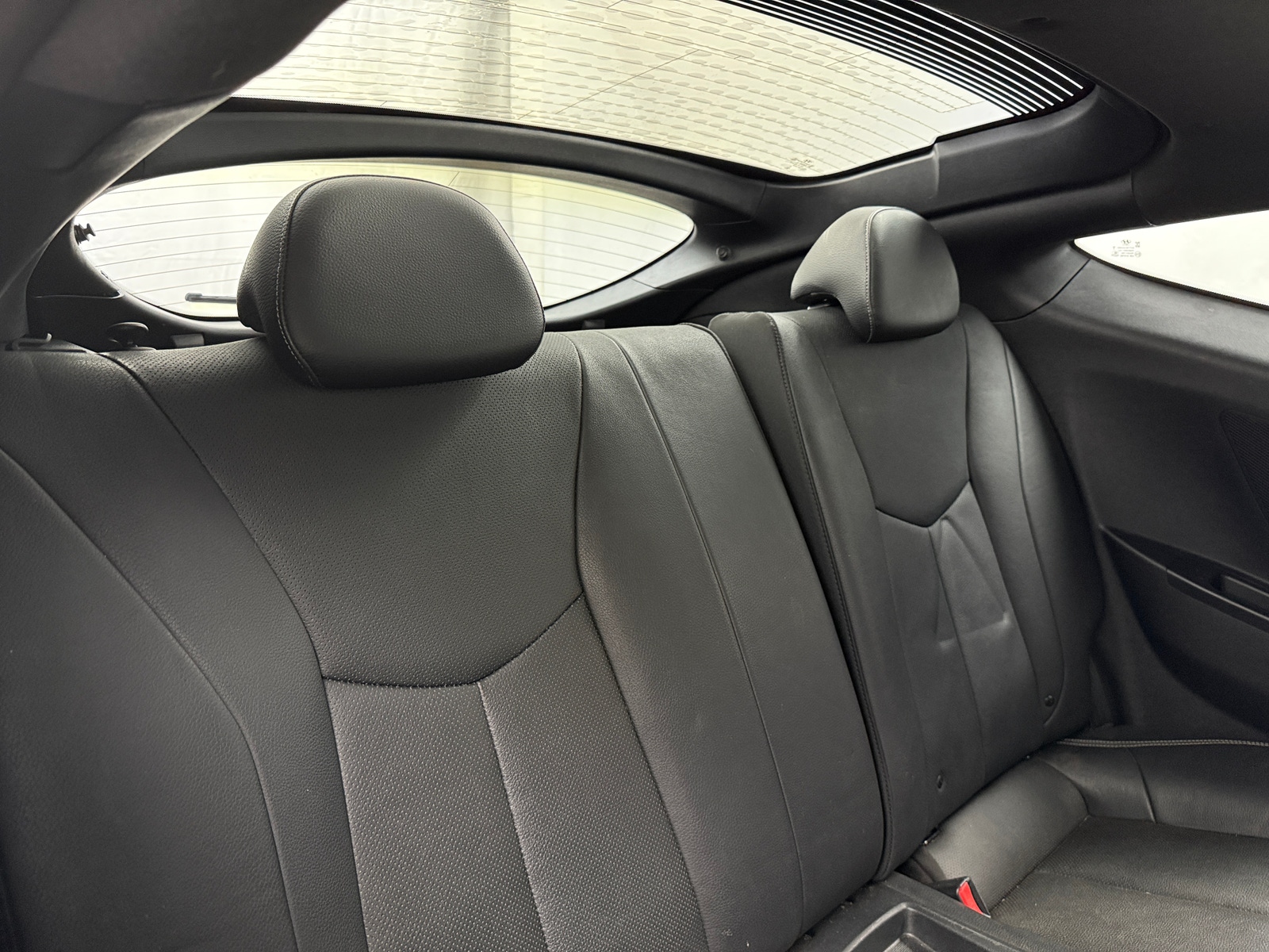 Thumbnail: 2017 Hyundai Veloster - 5