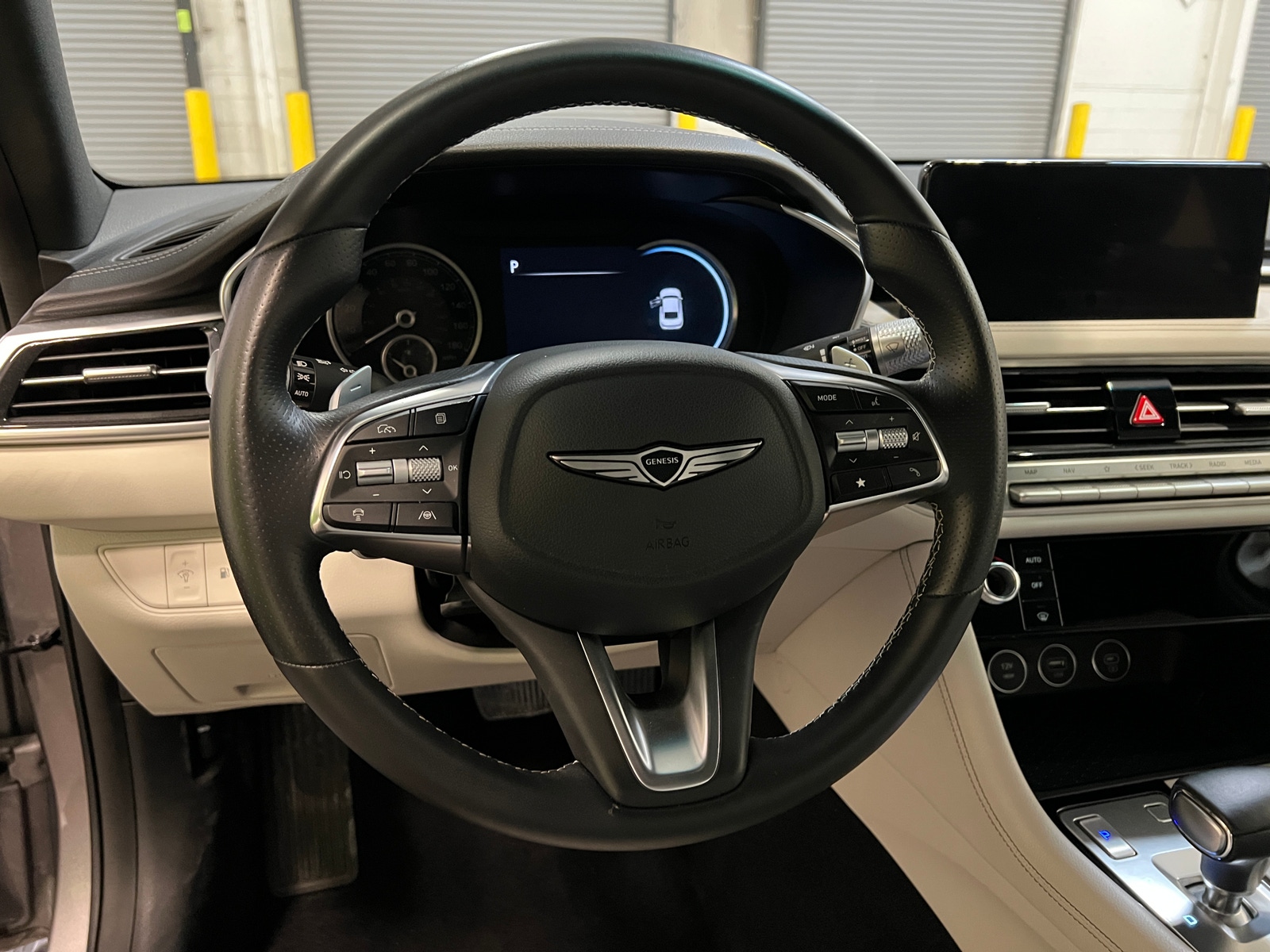 Thumbnail: 2025 Genesis G70 - 4