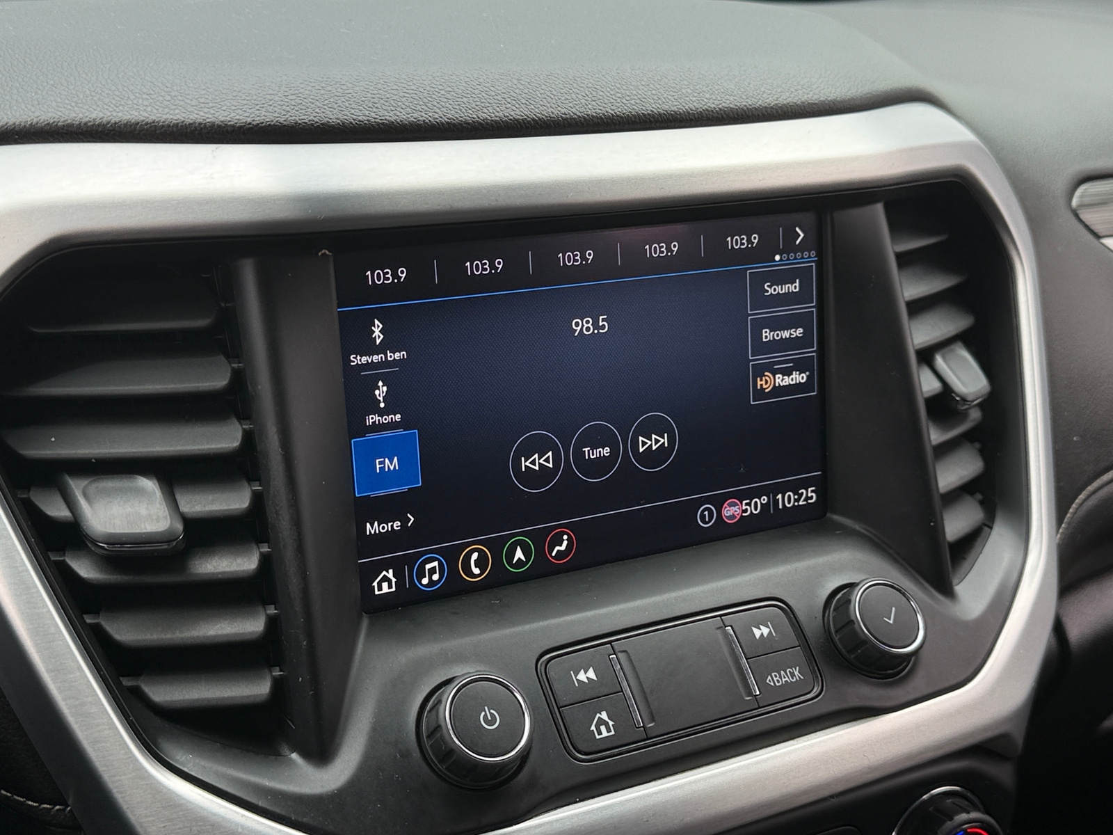 Thumbnail: 2020 GMC Acadia - 3