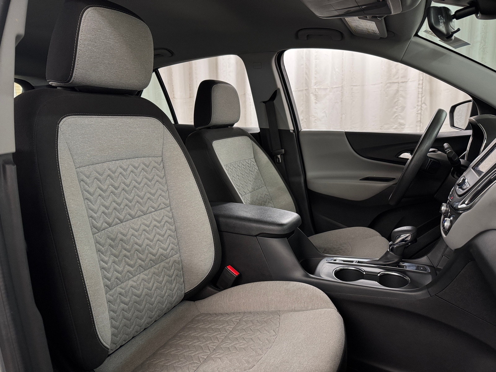 Thumbnail: 2024 Chevrolet Equinox - 2