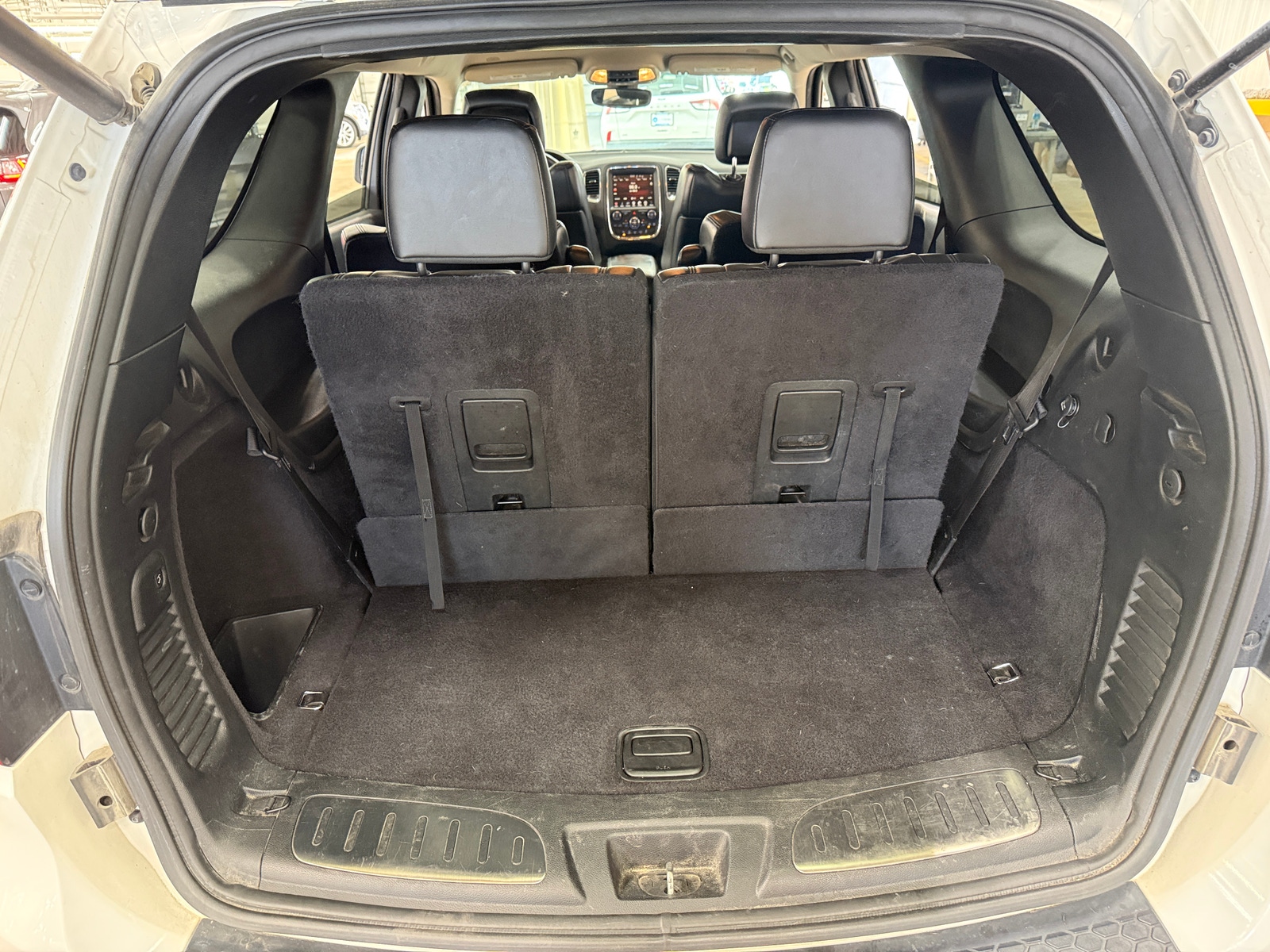 Thumbnail: 2017 Dodge Durango - 6