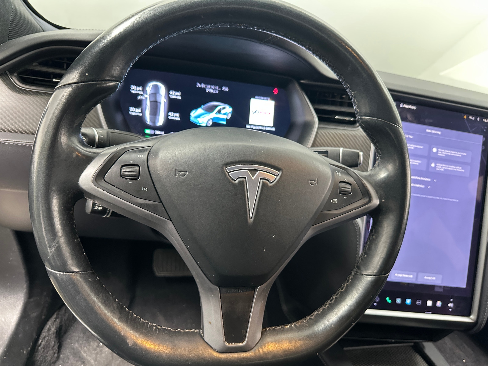 Thumbnail: 2018 Tesla Model S - 4