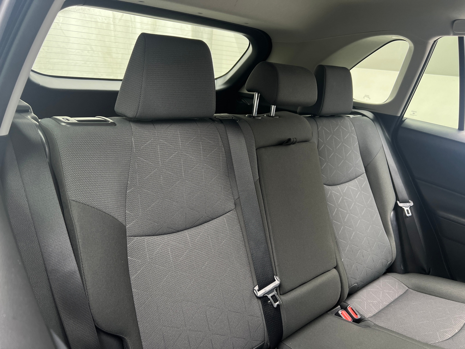 Thumbnail: 2025 Toyota RAV4 - 6