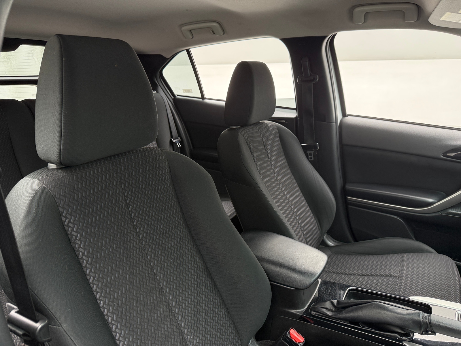 Thumbnail: 2020 Mitsubishi Eclipse Cross - 2