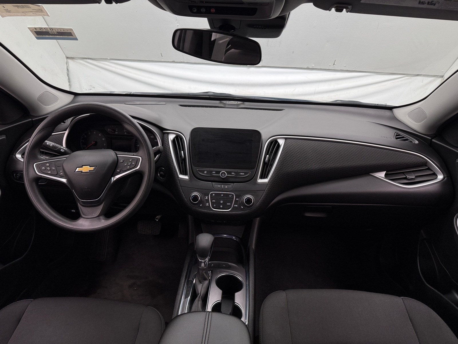 Thumbnail: 2024 Chevrolet Malibu - 3