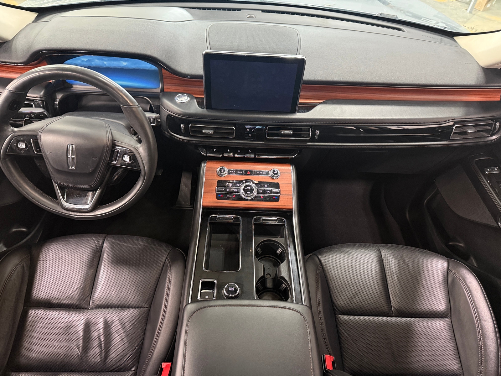 Thumbnail: 2024 Lincoln Aviator - 2