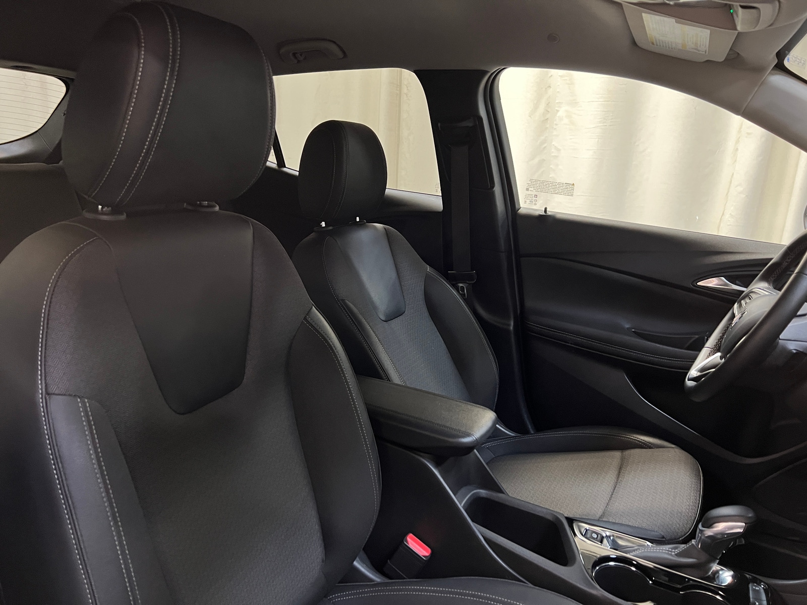 Thumbnail: 2025 Buick Encore GX - 2