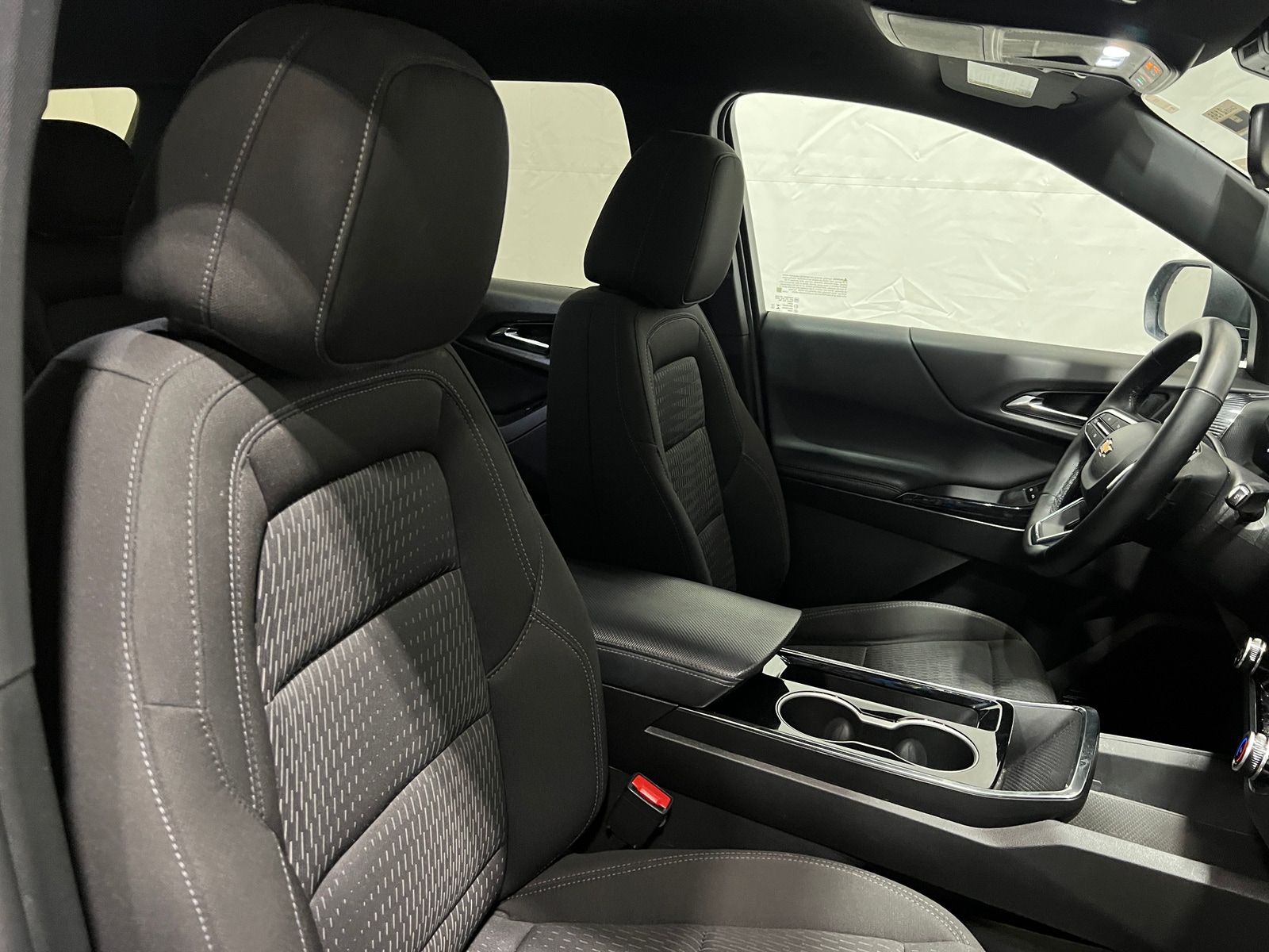 Thumbnail: 2025 Chevrolet Equinox - 2