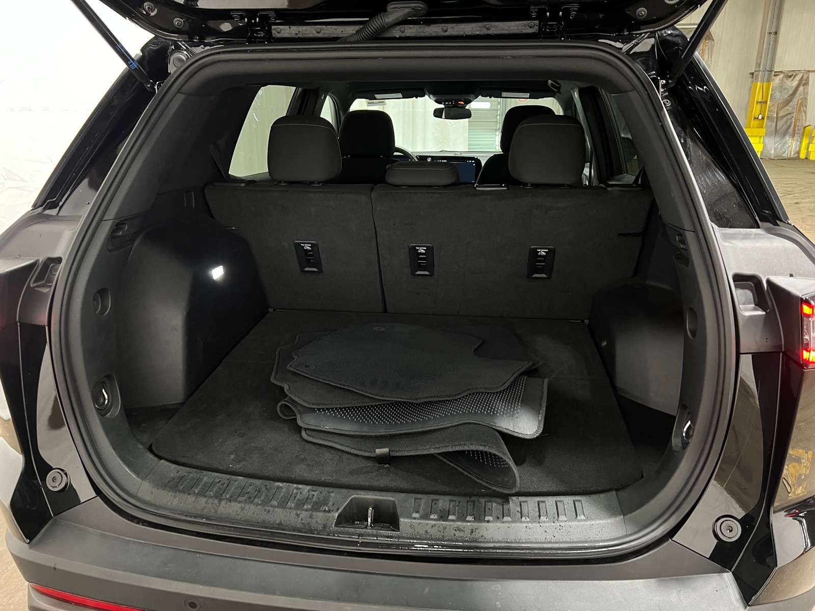 Thumbnail: 2025 Chevrolet Equinox - 7