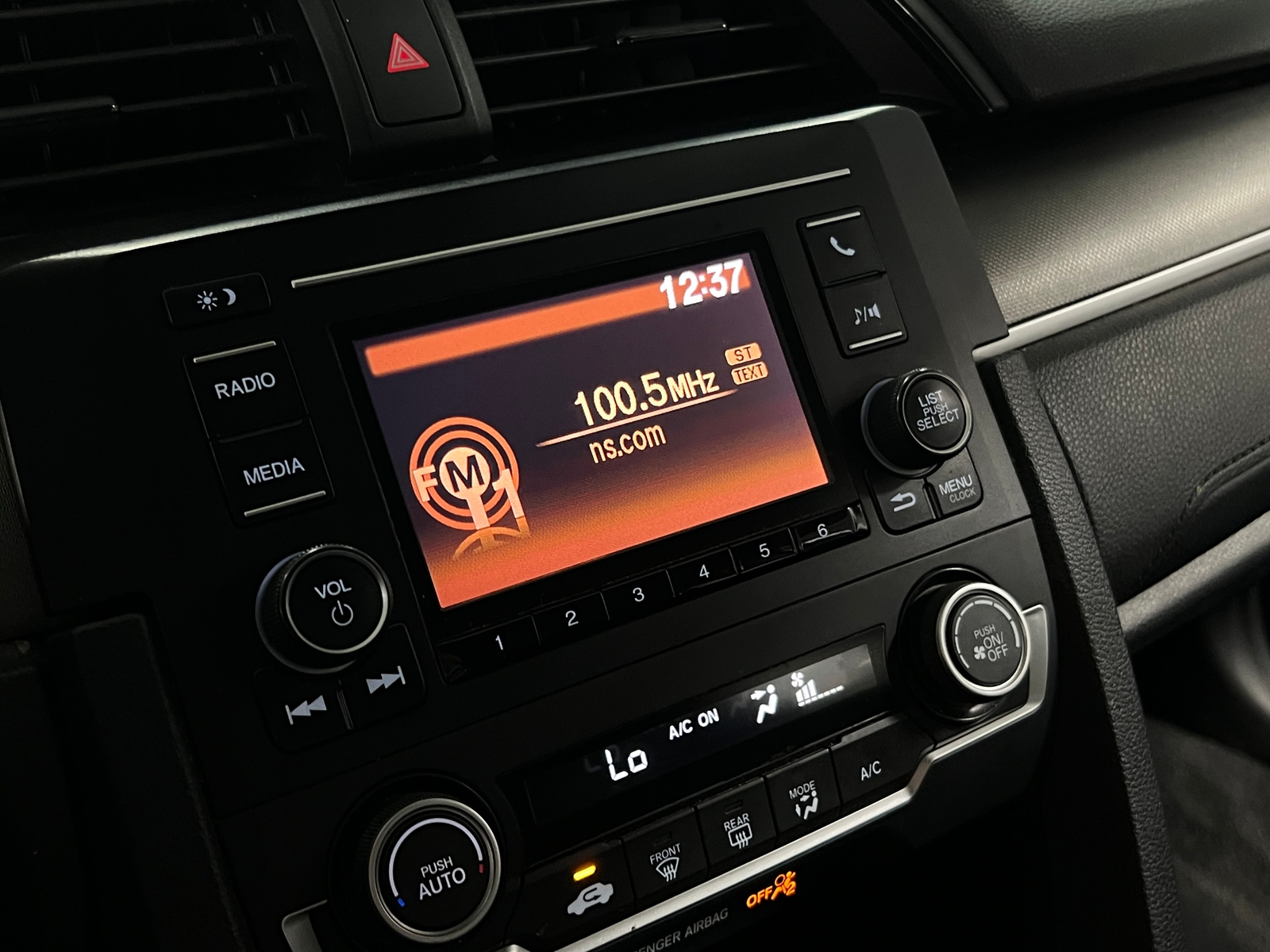 Thumbnail: 2019 Honda Civic - 4