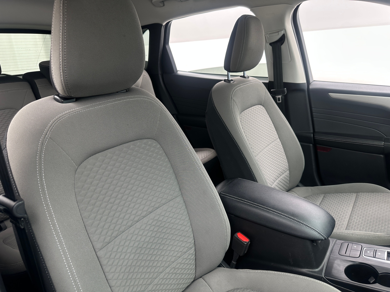 Thumbnail: 2022 Ford Escape - 2