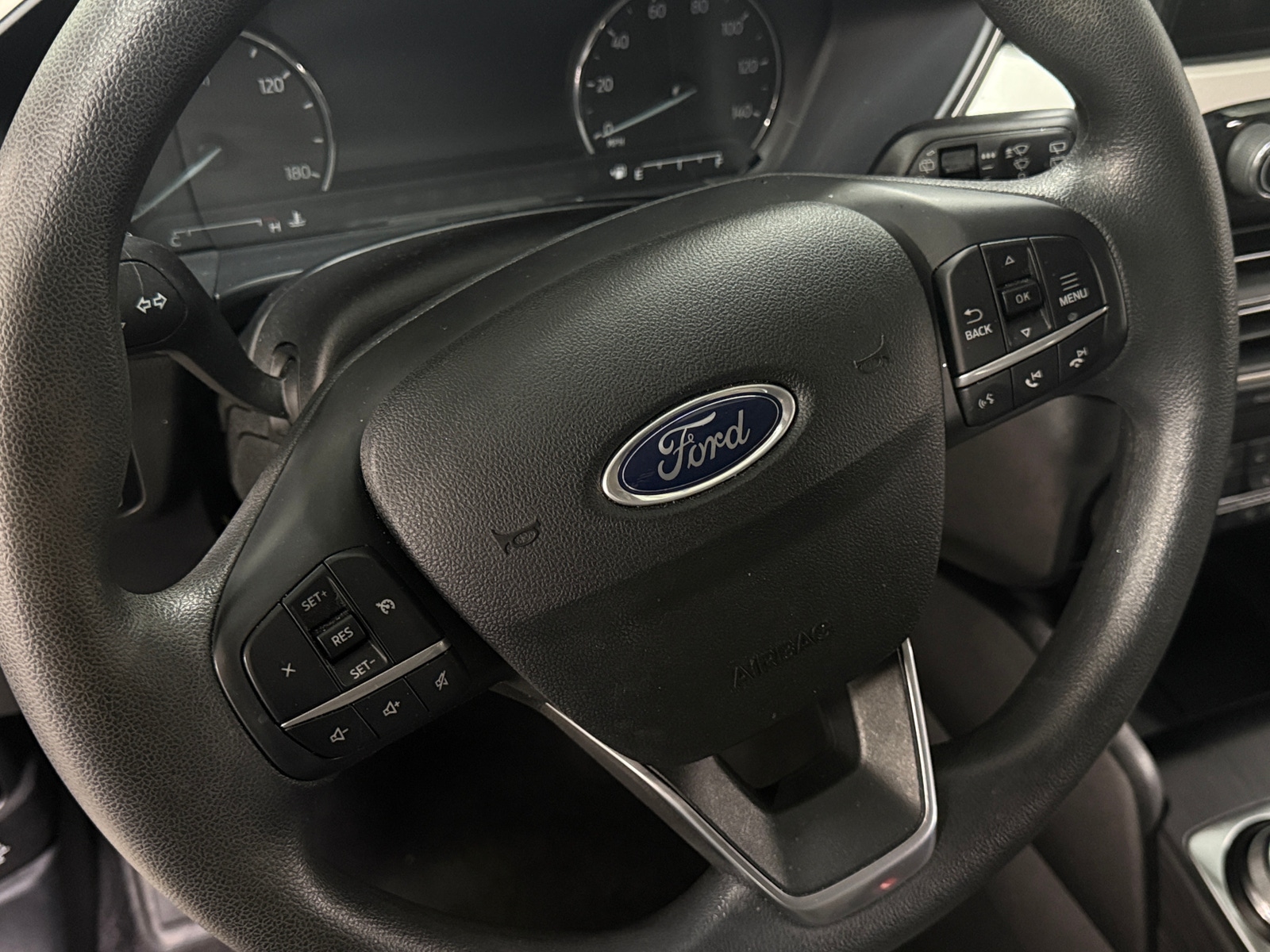 Thumbnail: 2022 Ford Escape - 5