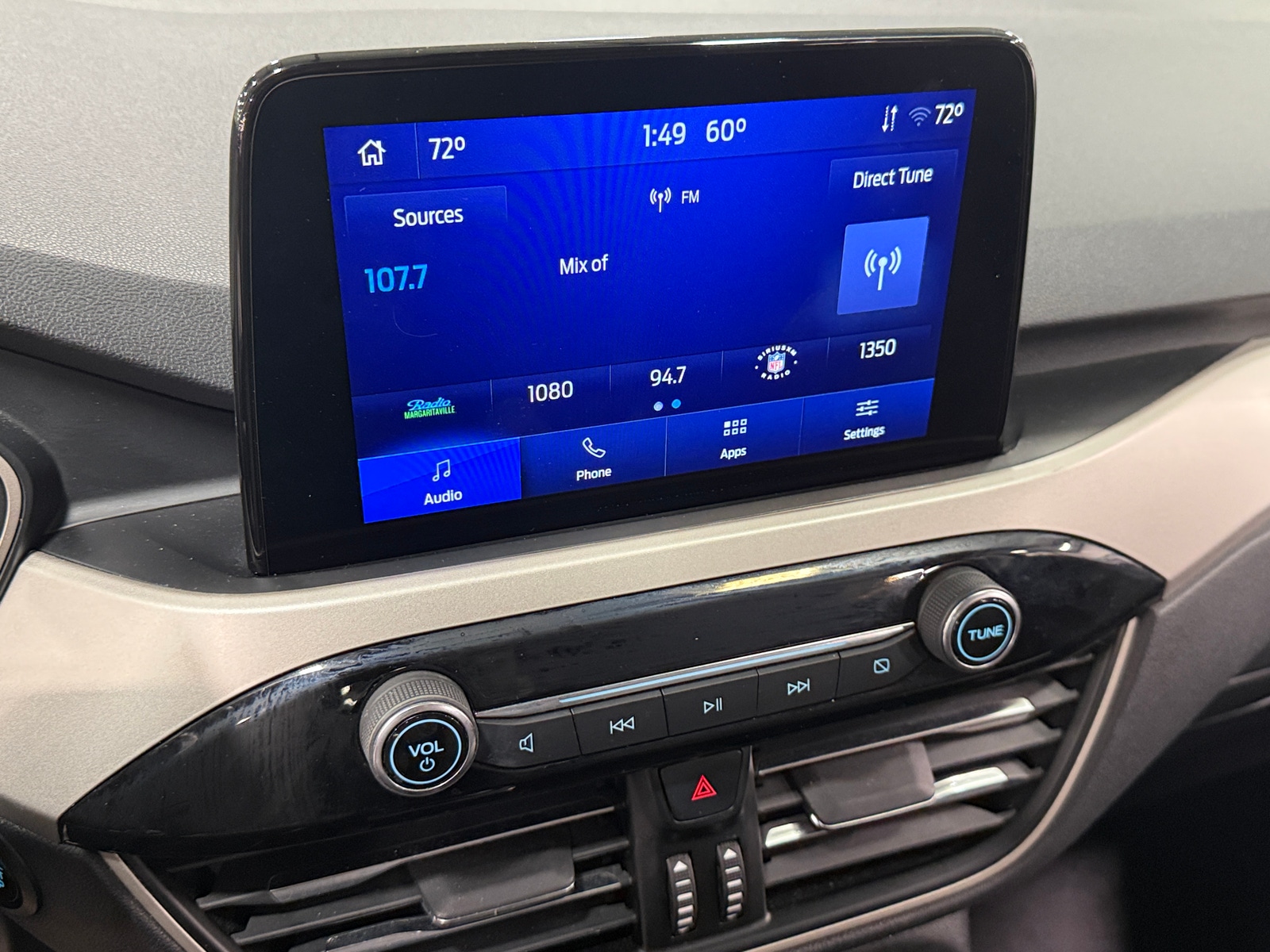 Thumbnail: 2022 Ford Escape - 4