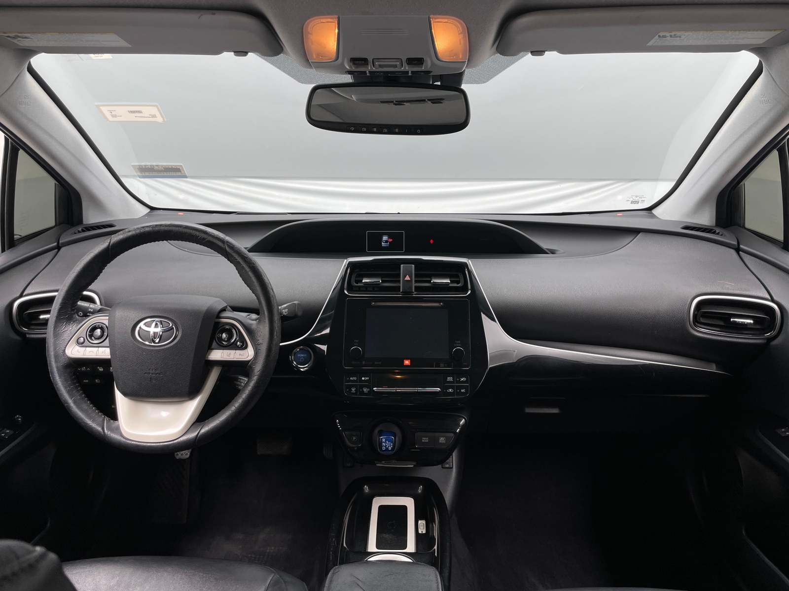 Thumbnail: 2016 Toyota Prius - 3