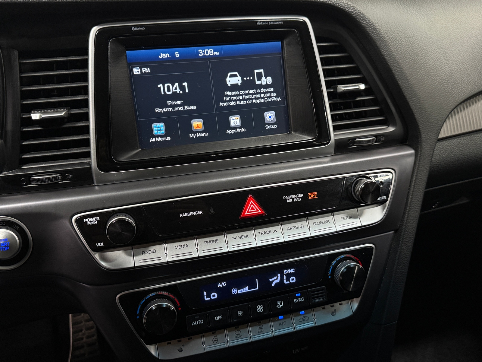 Thumbnail: 2019 Hyundai Sonata - 4