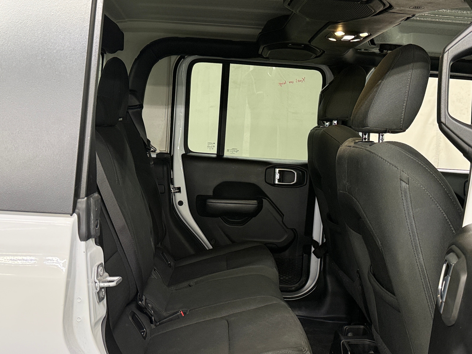 Thumbnail: 2020 Jeep Gladiator - 6