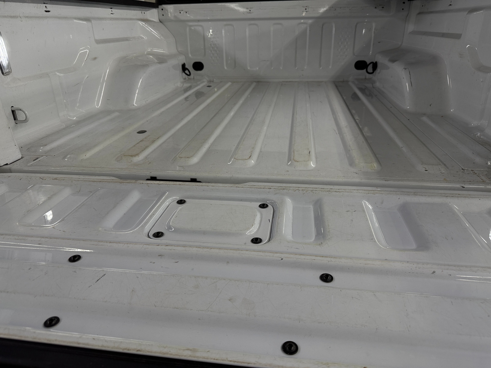 Thumbnail: 2020 Jeep Gladiator - 7