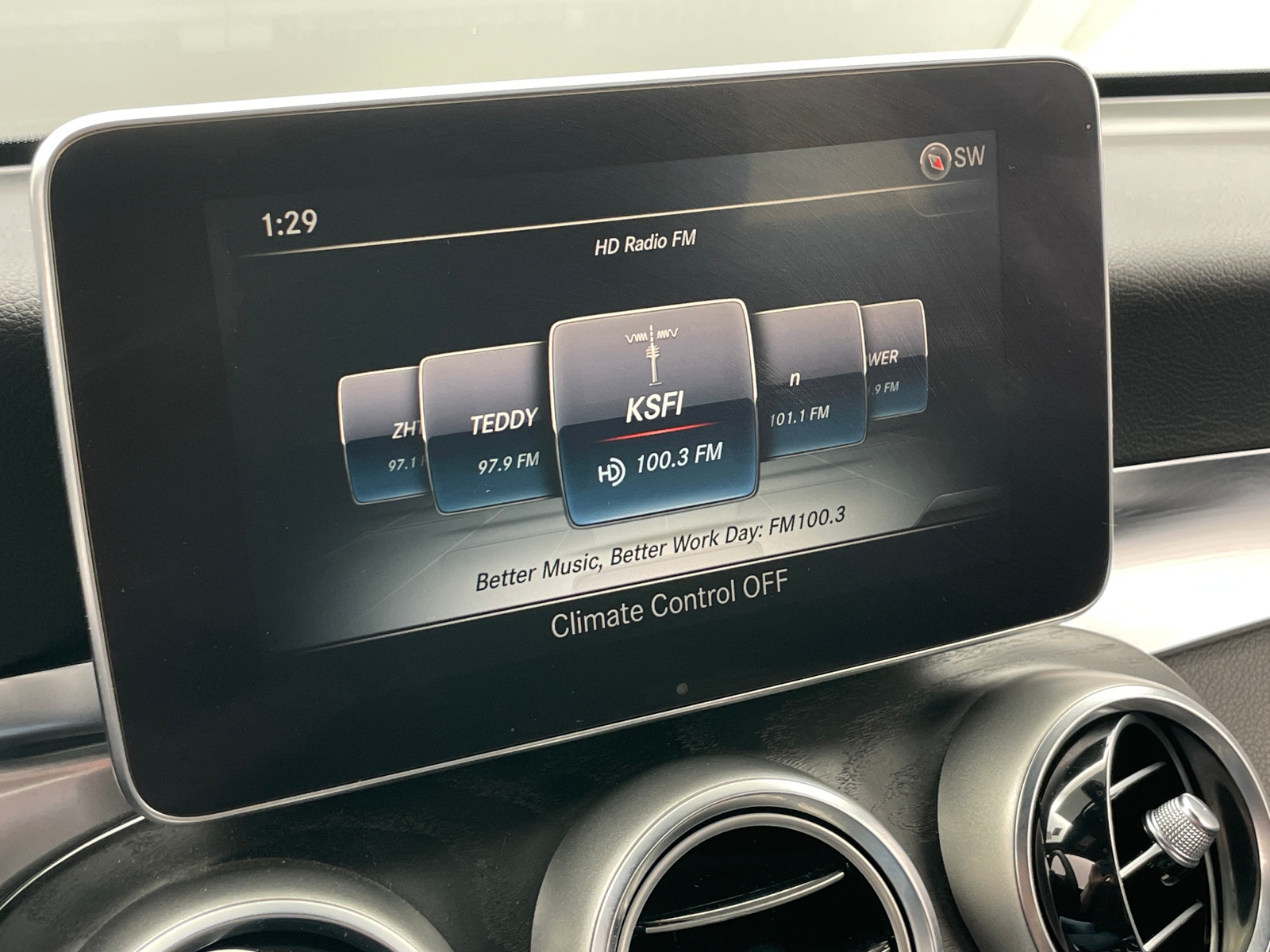 Thumbnail: 2018 Mercedes-Benz GLC - 3