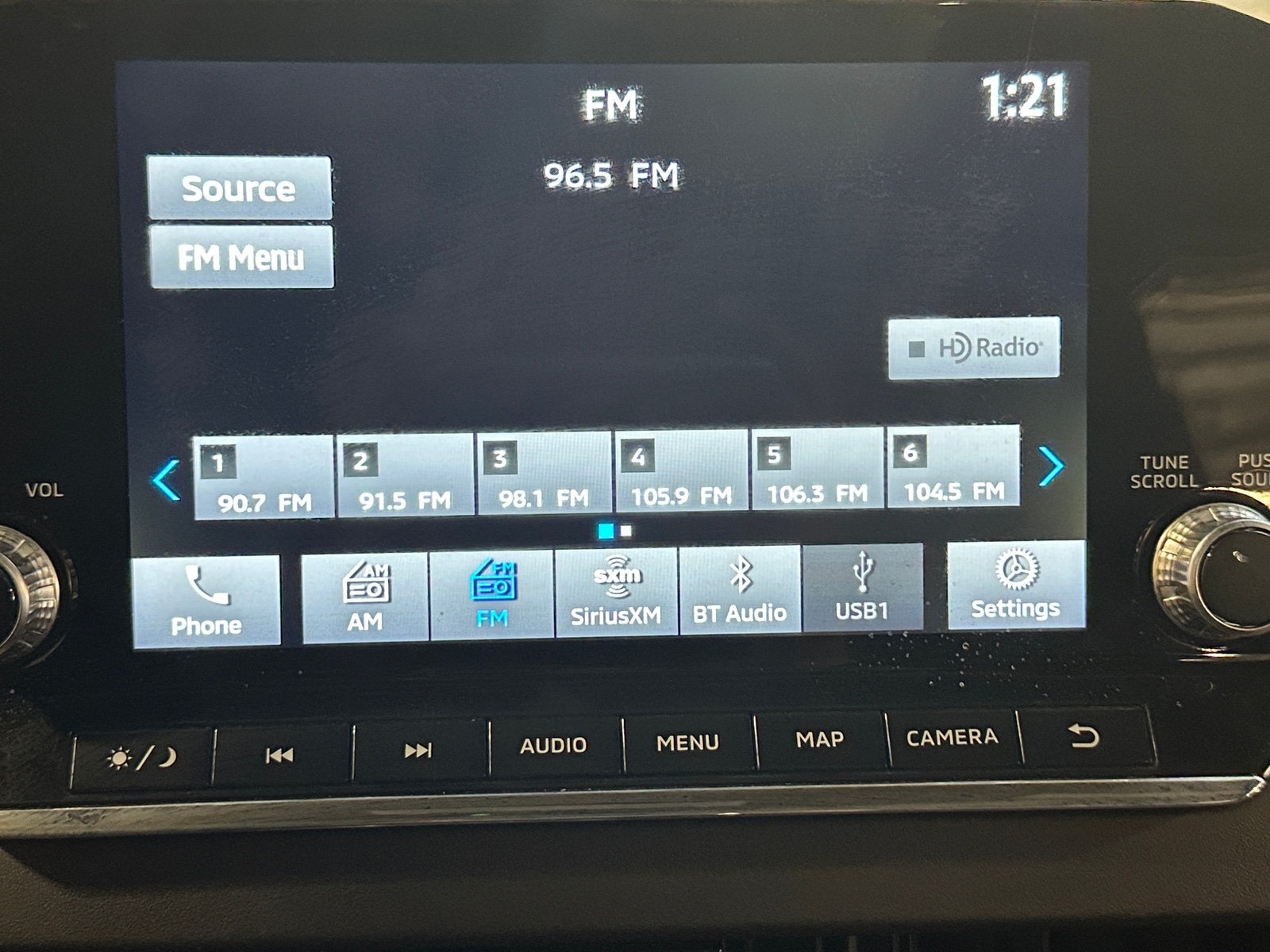 Thumbnail: 2023 Mitsubishi Outlander - 3